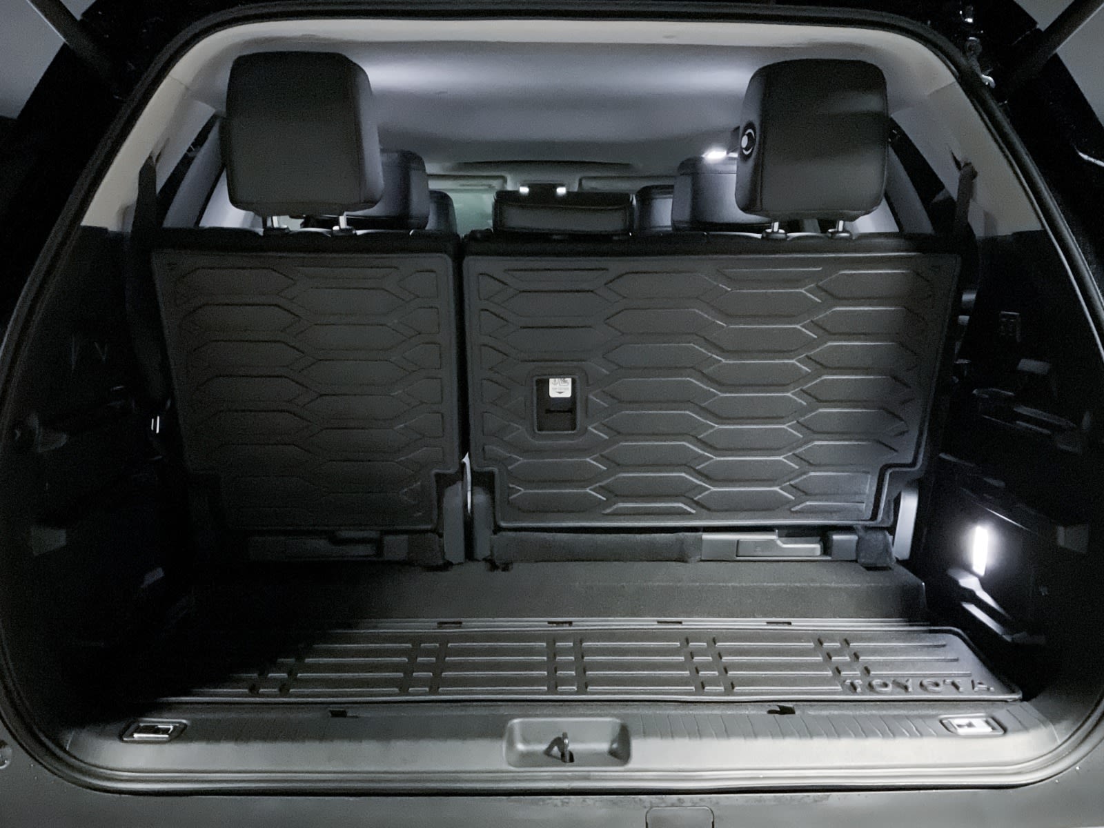 2024 Toyota Sequoia TRD Off Road, Vancouver, Cash