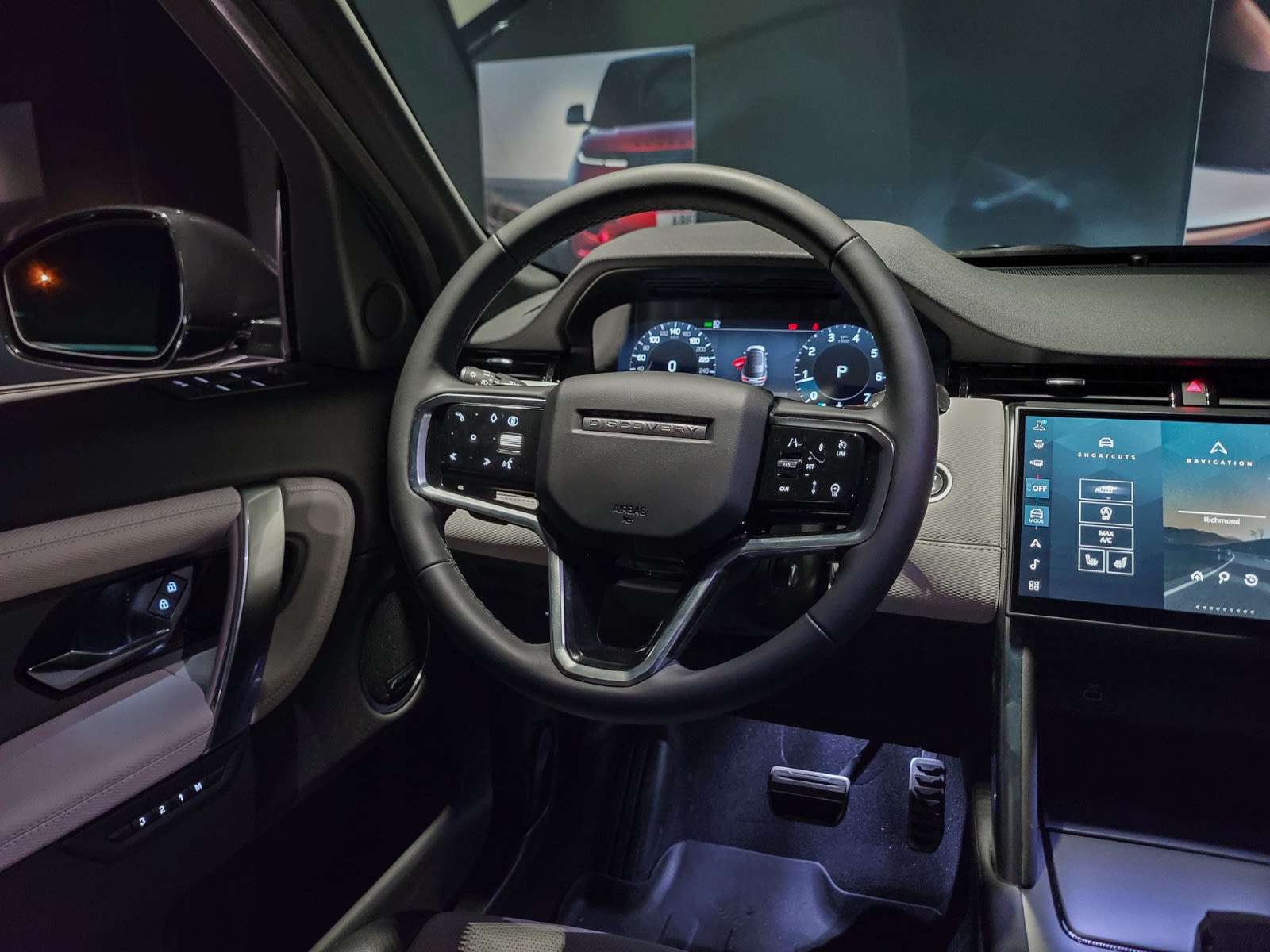 2024 Land Rover Discovery Sport Dynamic SE, Vancouver, Cash