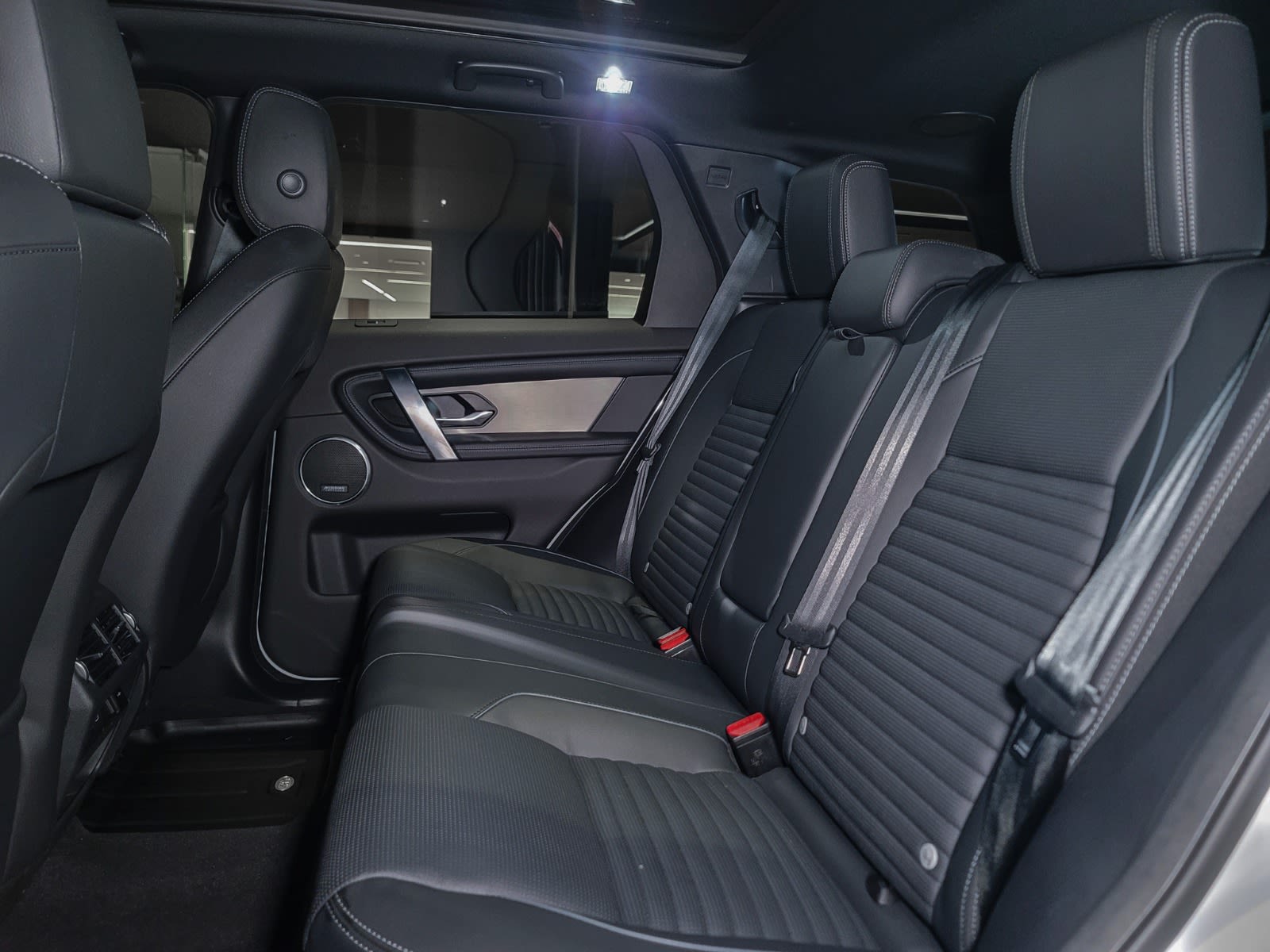 2024 Land Rover Discovery Sport Dynamic SE, Vancouver, Cash
