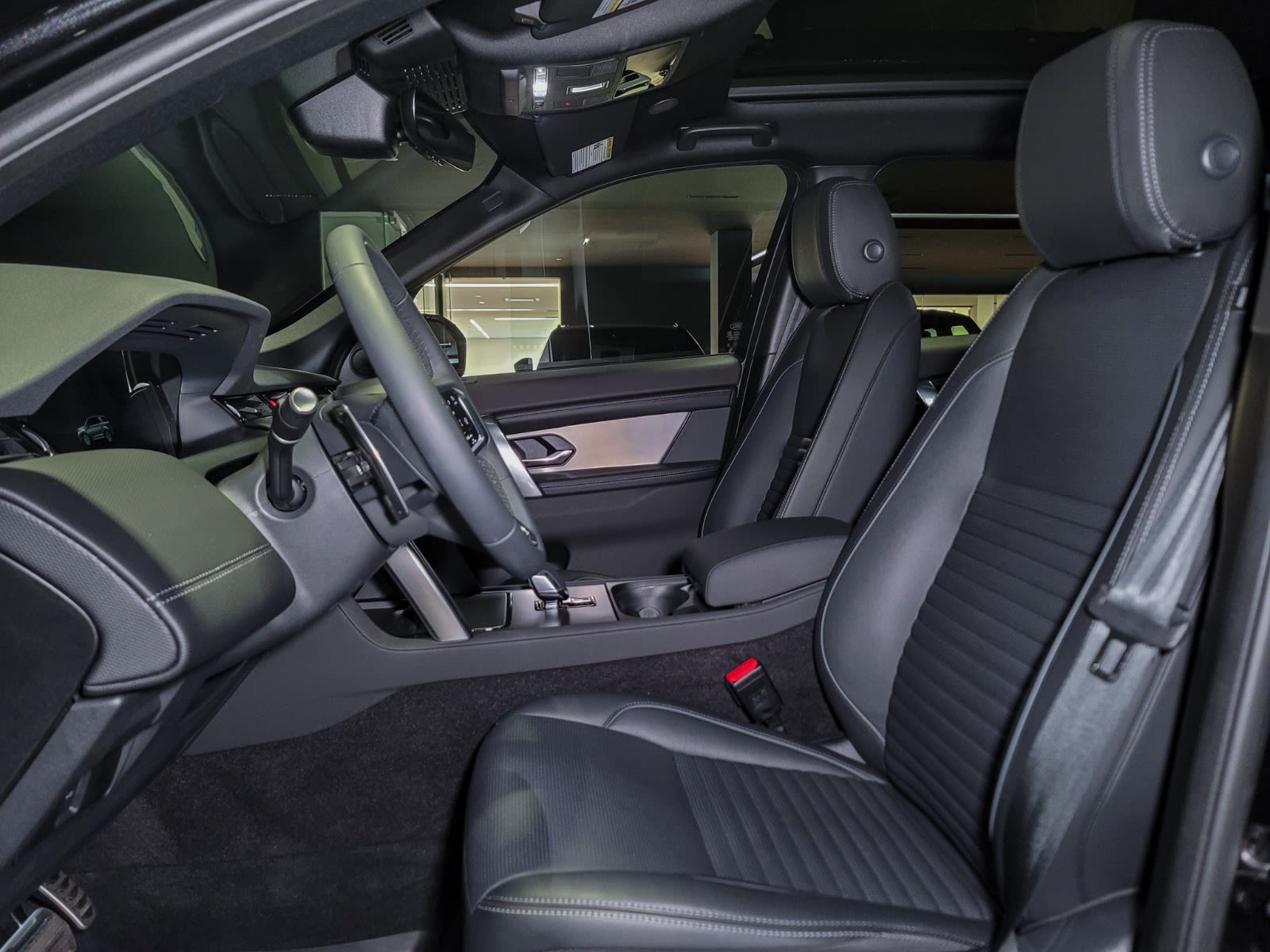 2024 Land Rover Discovery Sport Dynamic SE, Vancouver, Cash