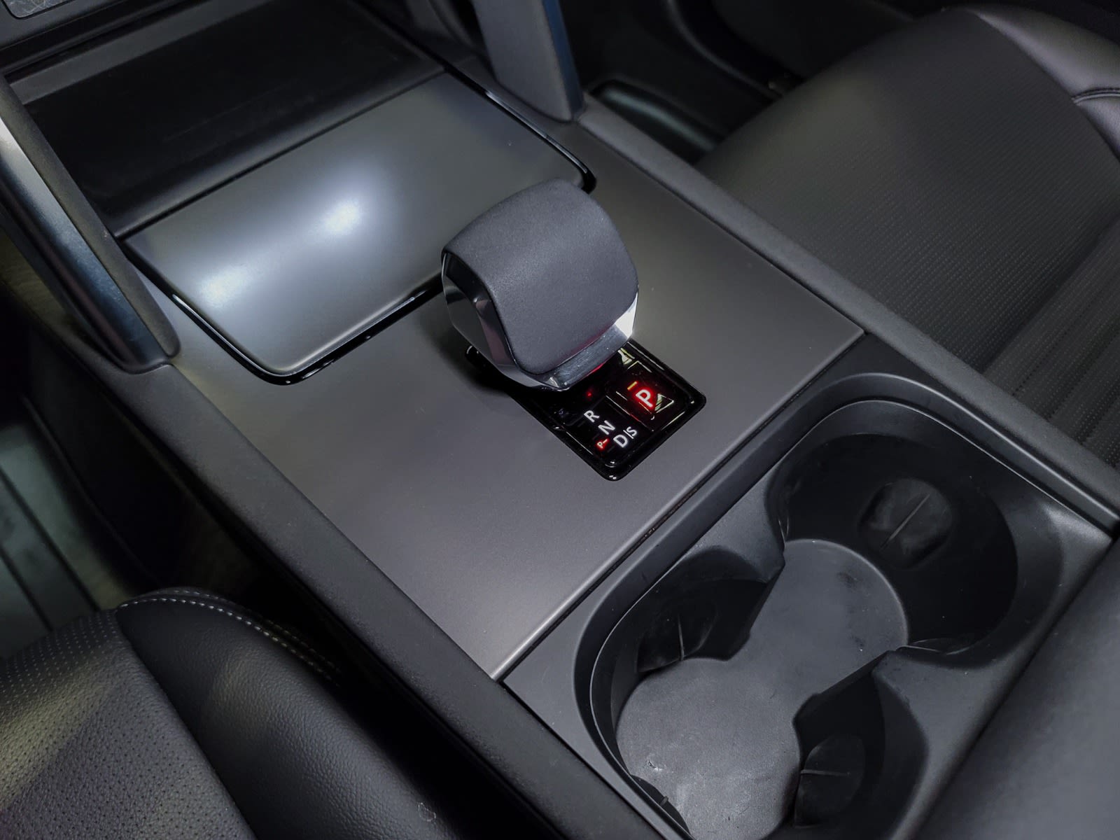 2024 Land Rover Discovery Sport Dynamic SE, Vancouver, Cash