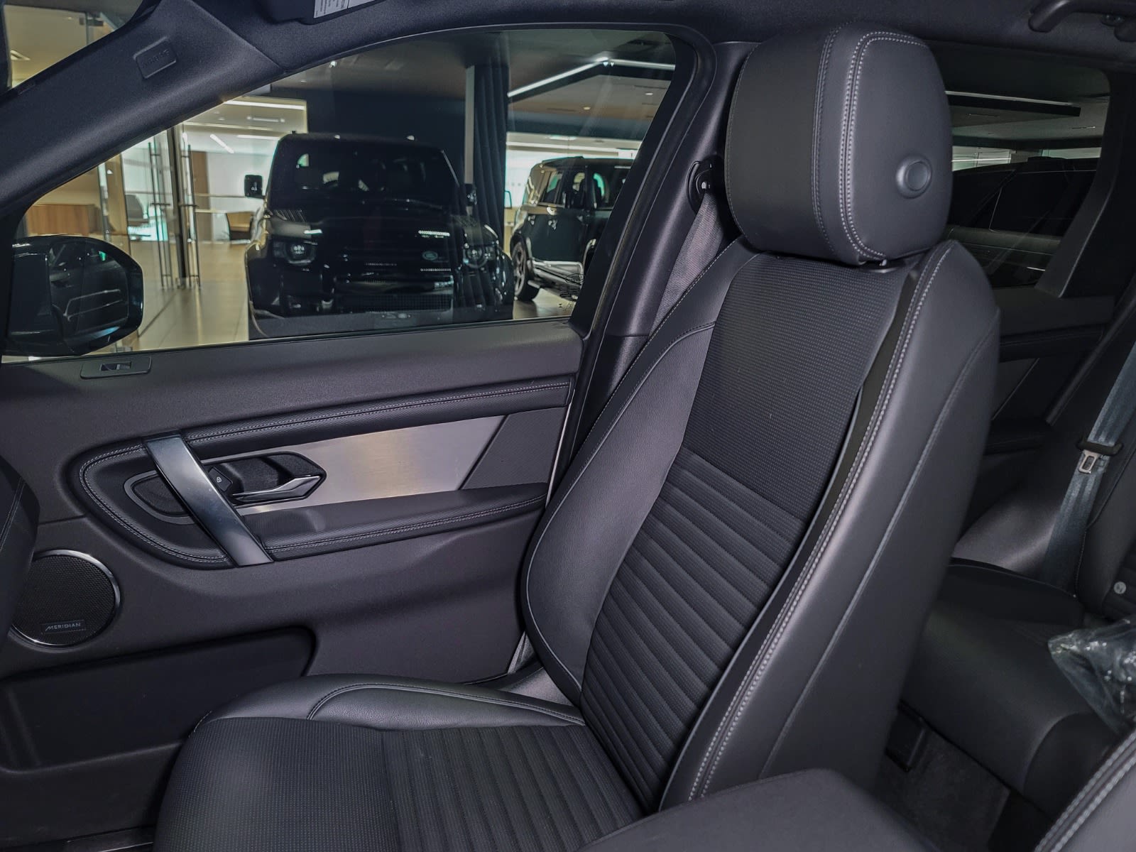 2024 Land Rover Discovery Sport Dynamic SE, Vancouver, Cash