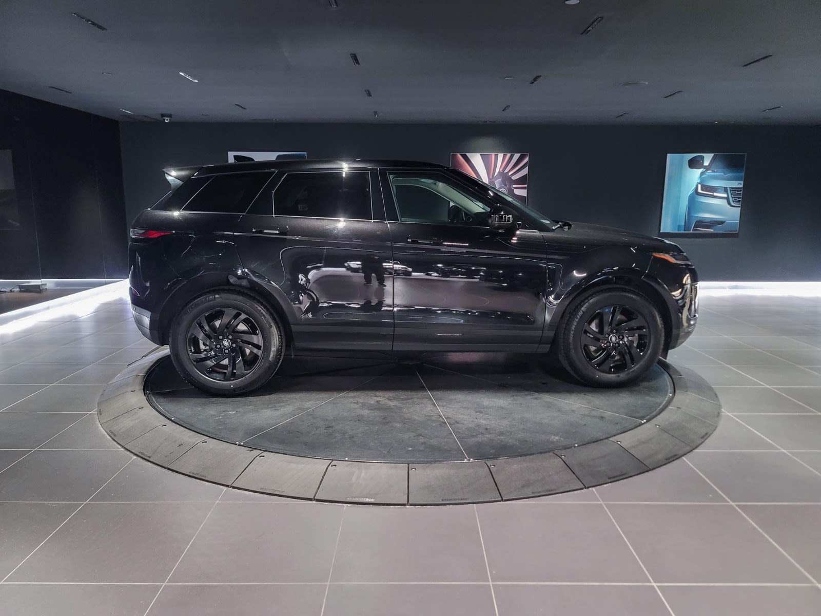 2024 Land Rover Range Rover Evoque S, Vancouver, Cash