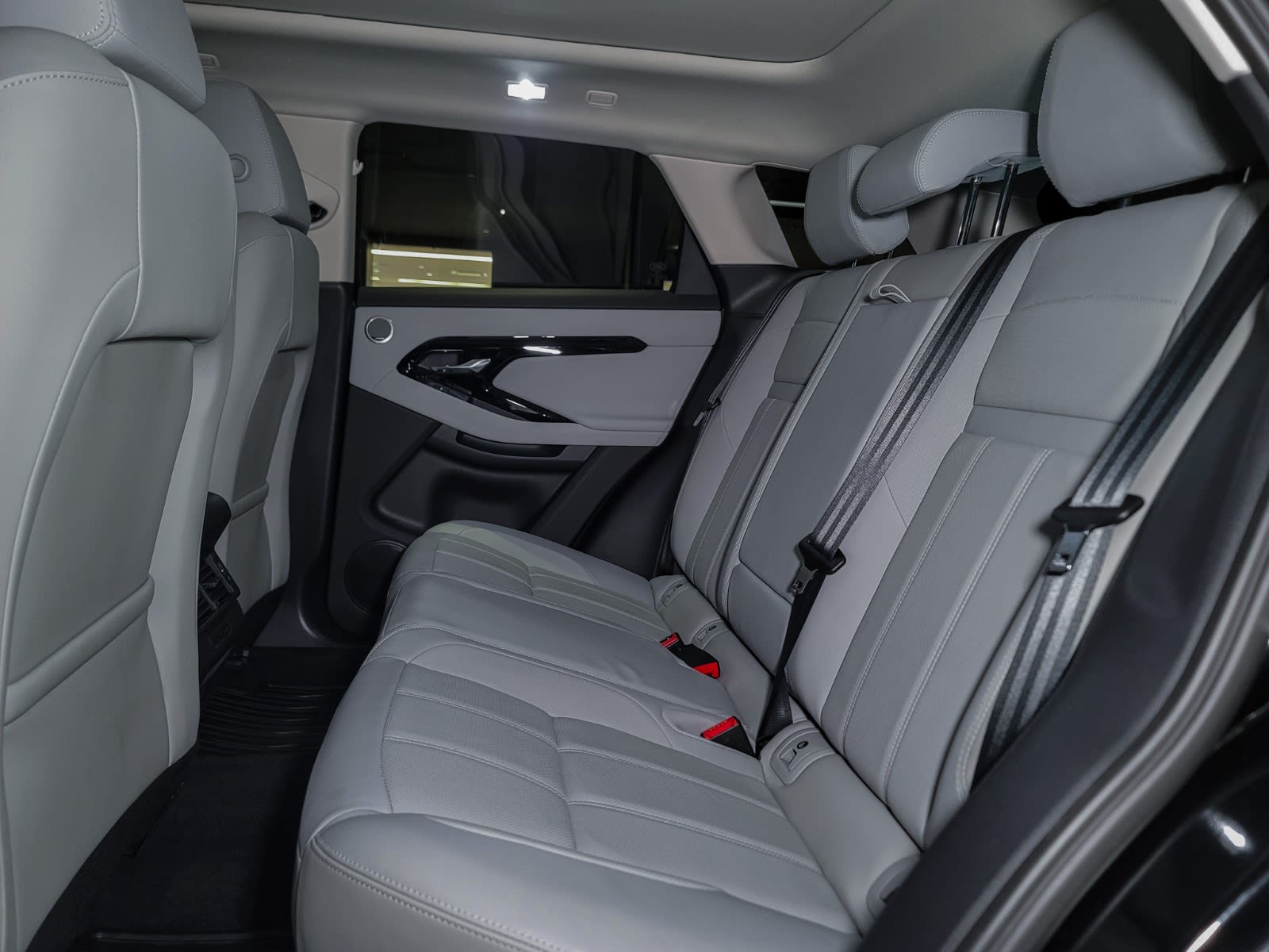 2024 Land Rover Range Rover Evoque S, Vancouver, Cash