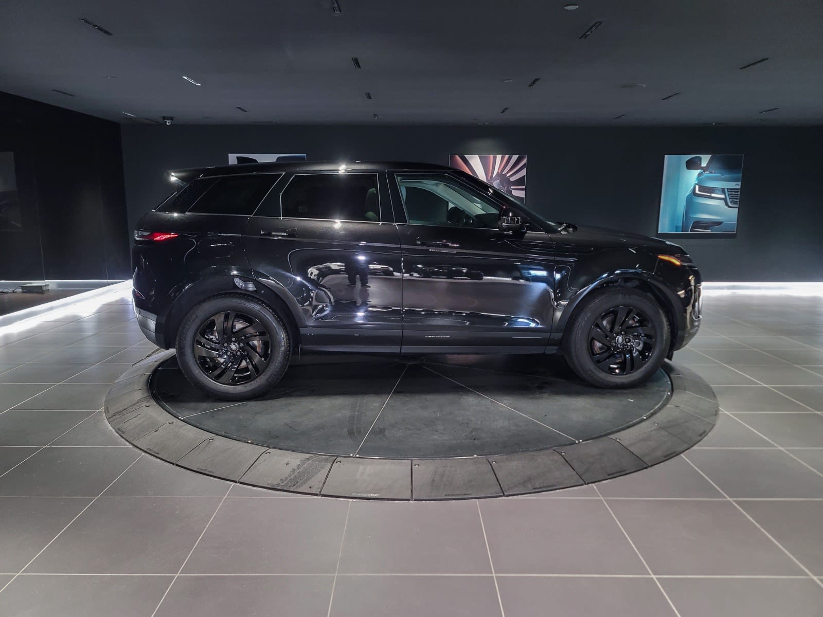 2024 Land Rover Range Rover Evoque S, Vancouver, Cash