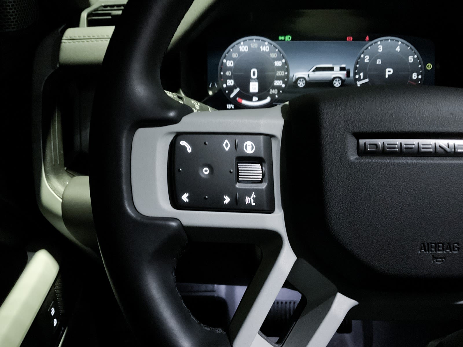 2024 Land Rover Defender S, Vancouver, Cash