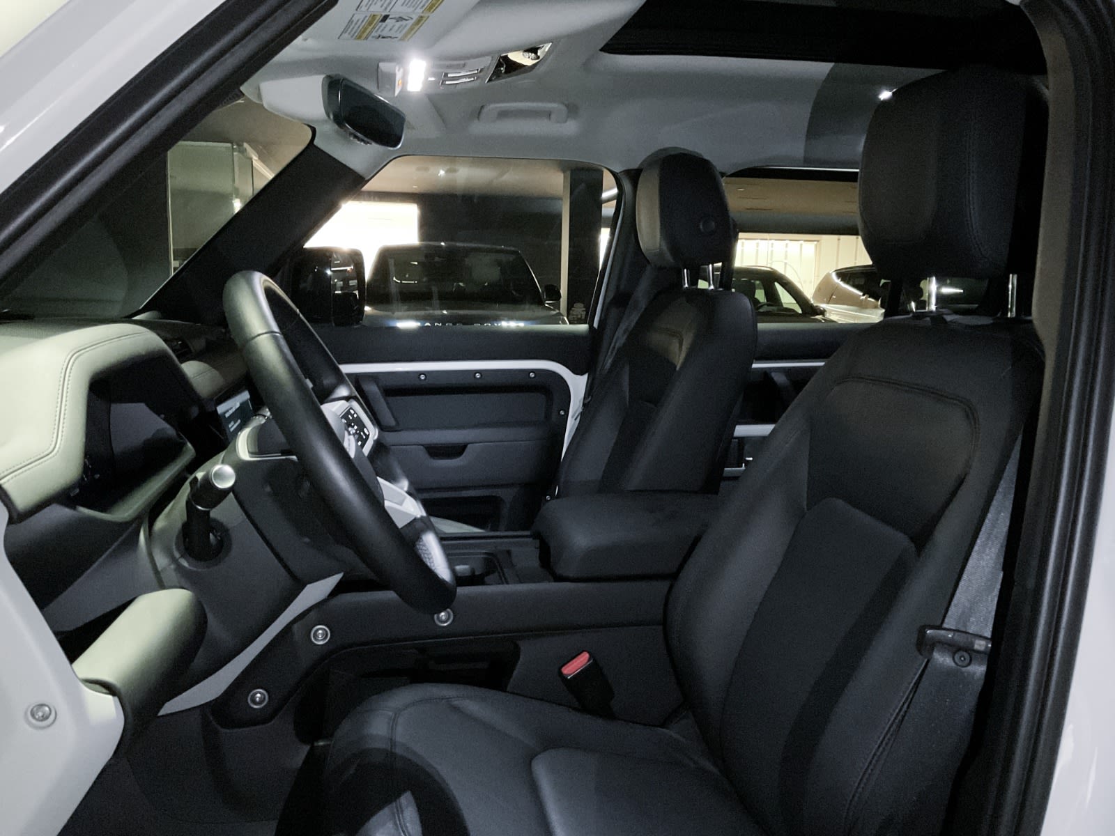 2024 Land Rover Defender S, Vancouver, Cash