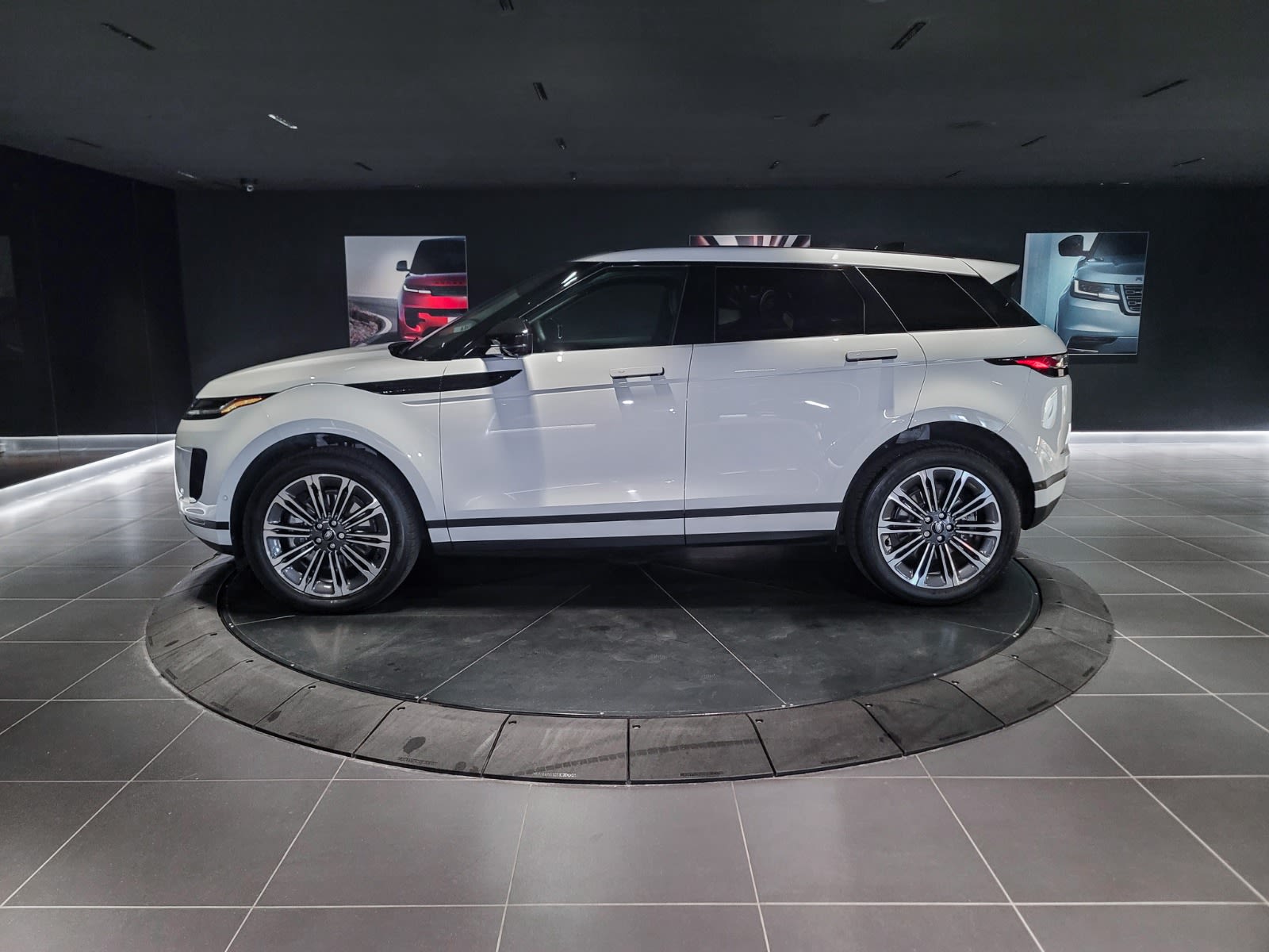 2024 Land Rover Range Rover Evoque S, Vancouver, Cash