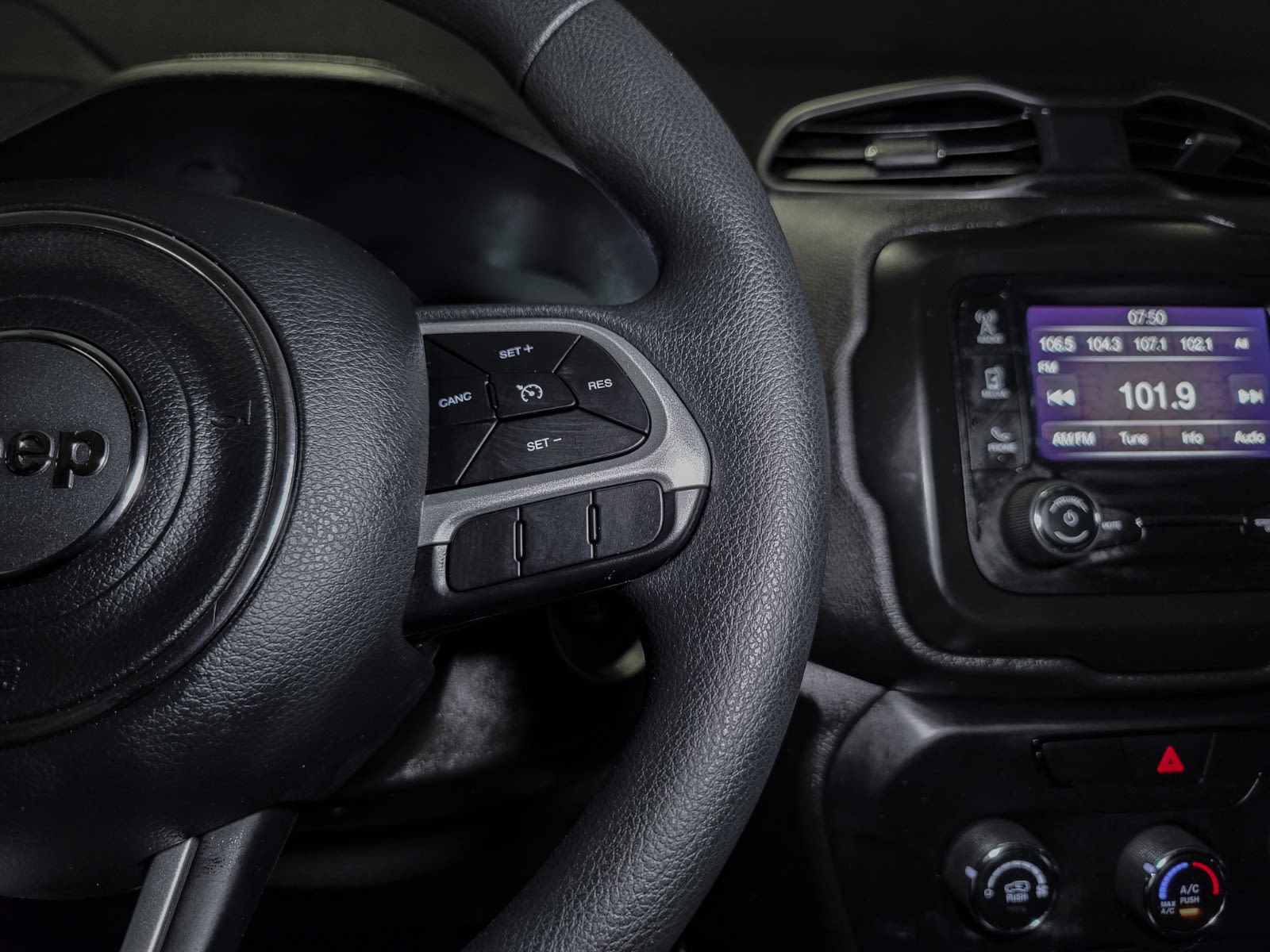 2018 Jeep Renegade Sport, Vancouver, Cash