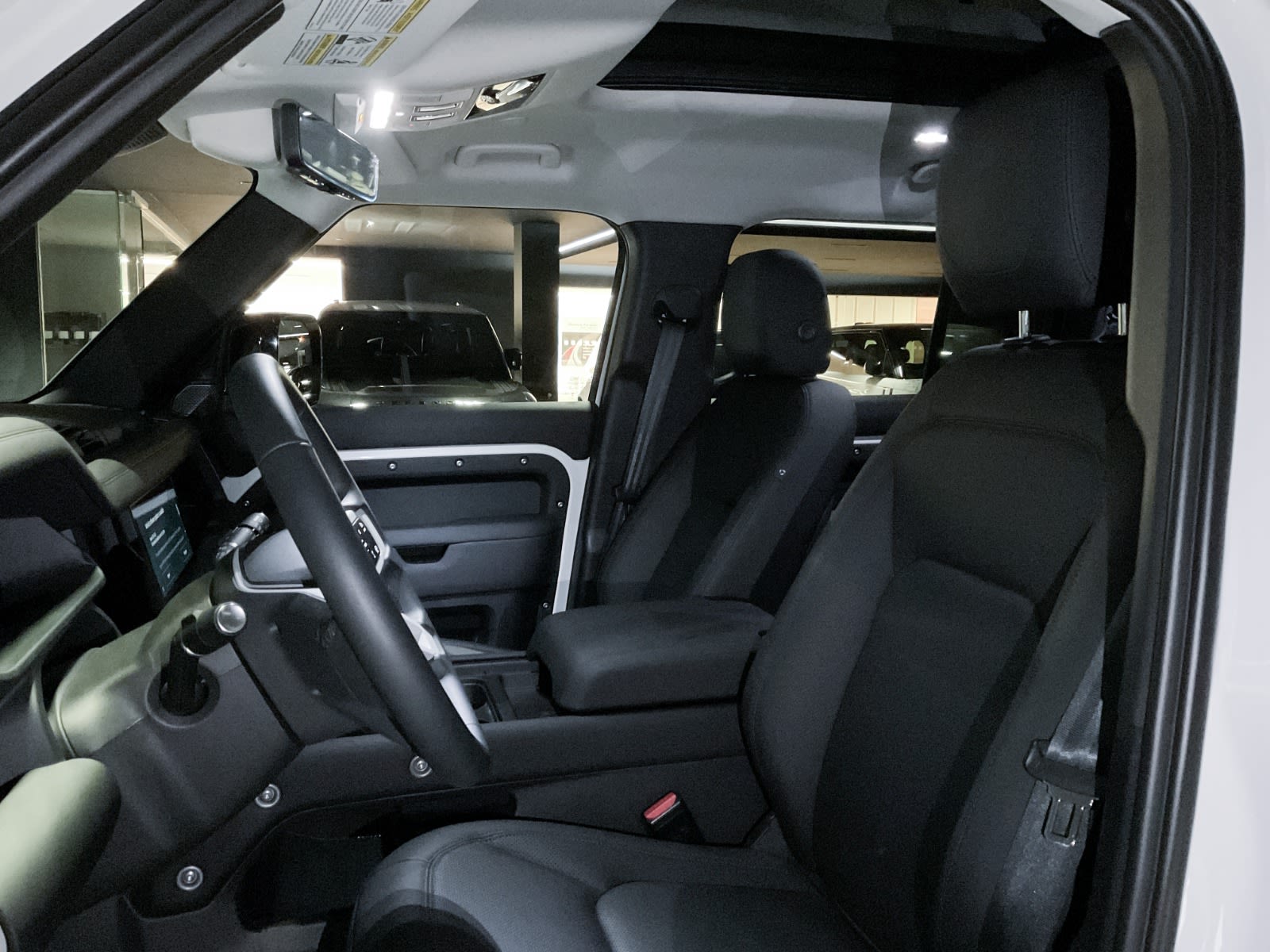 2024 Land Rover Defender S, Vancouver, Cash