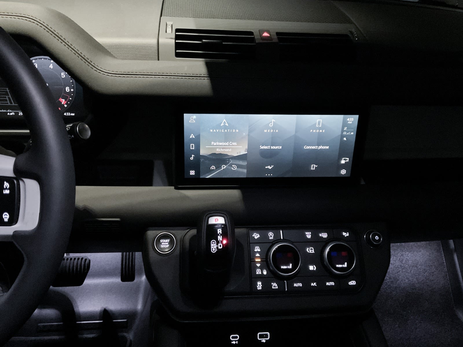 2024 Land Rover Defender S, Vancouver, Cash