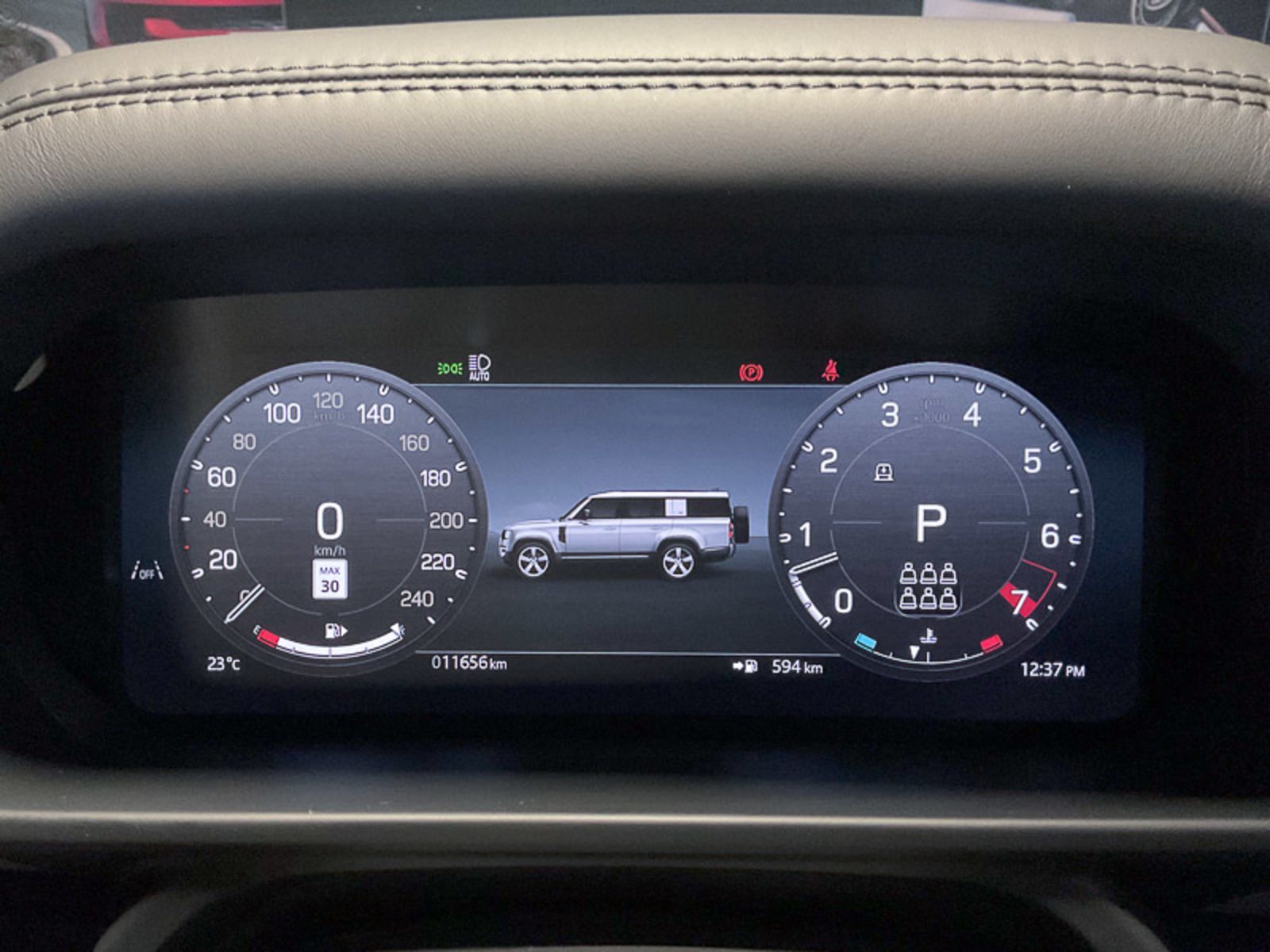 2024 Land Rover Defender X-Dynamic SE, Vancouver, Cash