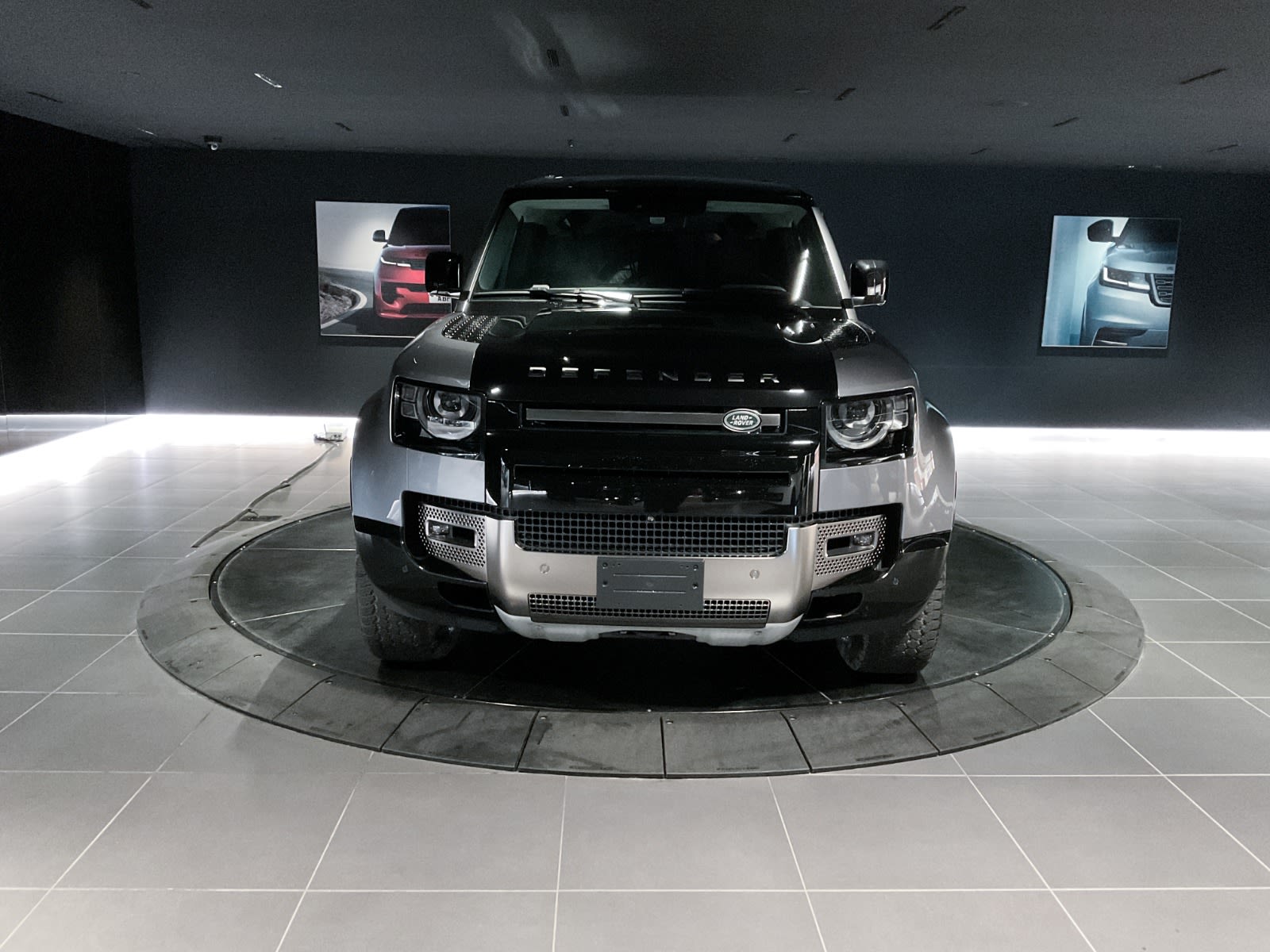 2024 Land Rover Defender X, Vancouver, Cash