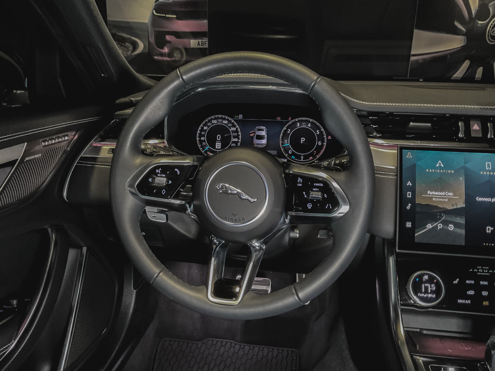 2024 Jaguar XF R-Dynamic SE, Vancouver, Cash