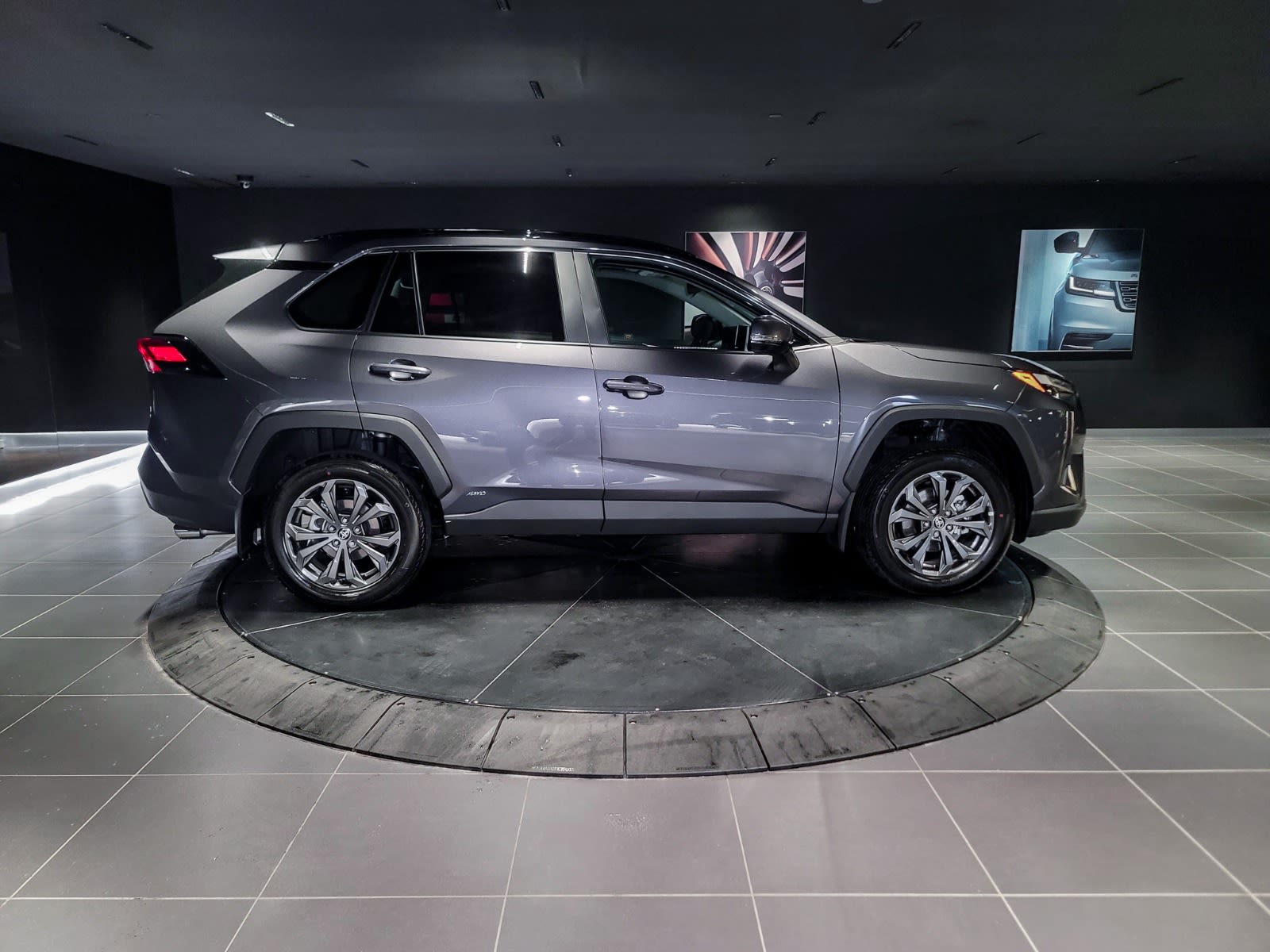 2025 Toyota RAV4 Hybrid XLE, 温哥华, 全款车