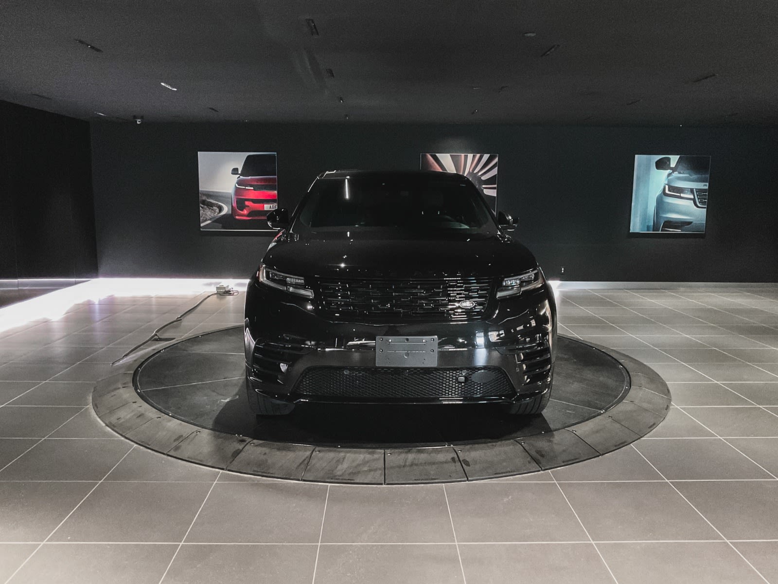 2025 Land Rover Range Rover Velar Dynamic SE, Vancouver, Cash