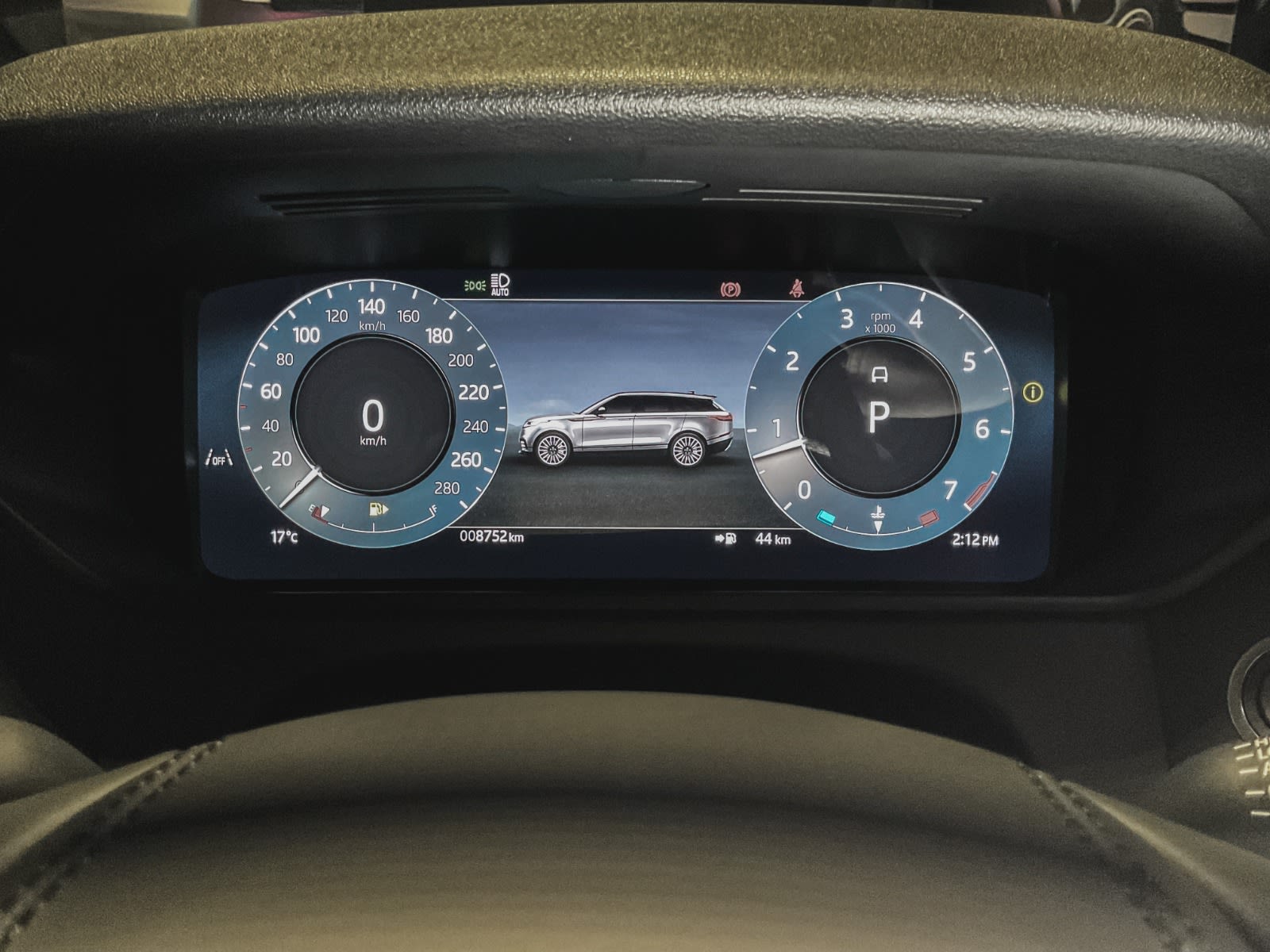 2025 Land Rover Range Rover Velar Dynamic SE, Vancouver, Cash