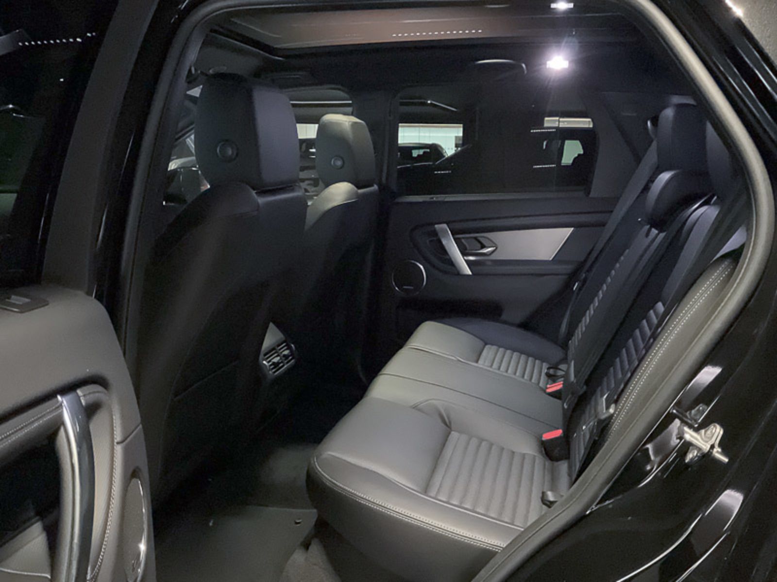 2024 Land Rover Discovery Sport Dynamic SE, Vancouver, Cash