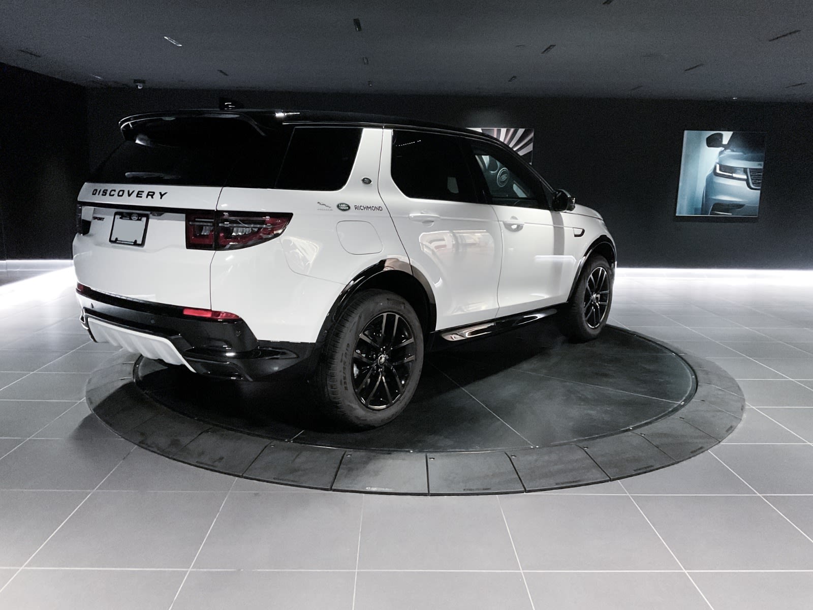 2024 Land Rover Discovery Sport Dynamic SE, Vancouver, Cash