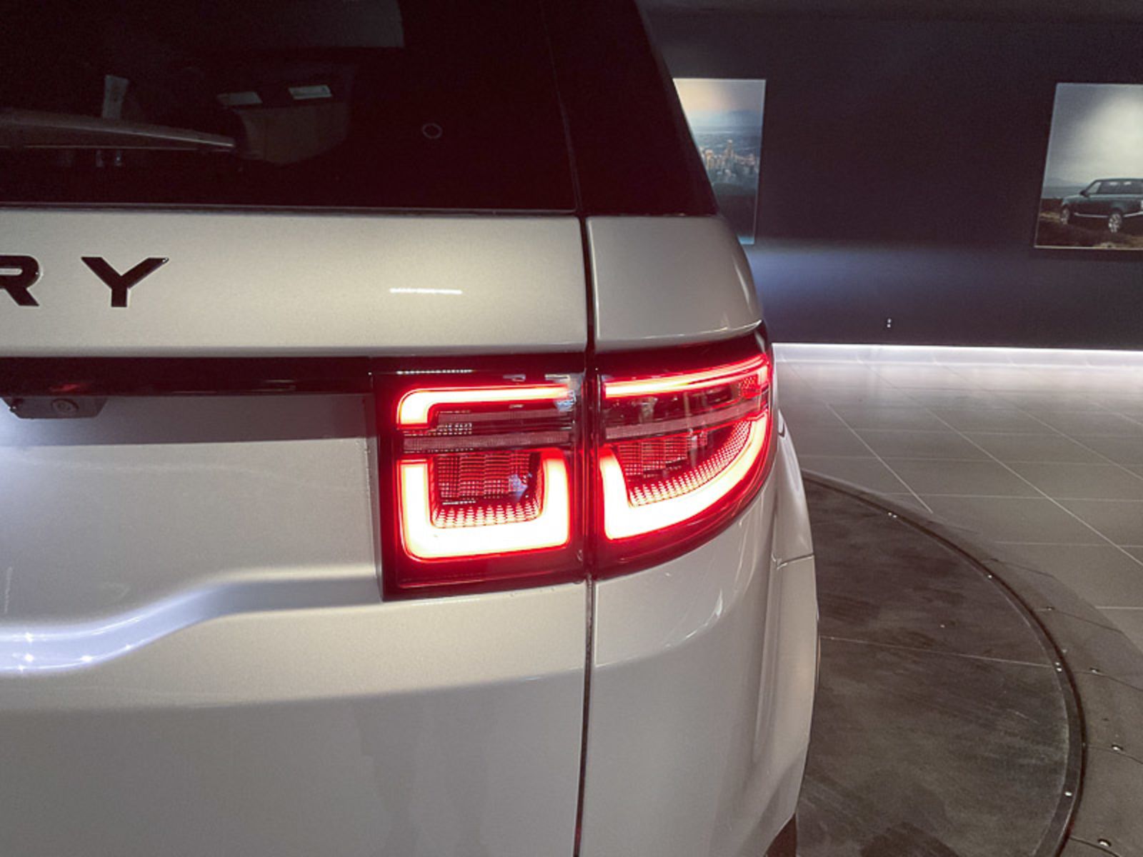2024 Land Rover Discovery Sport Dynamic SE, Vancouver, Cash