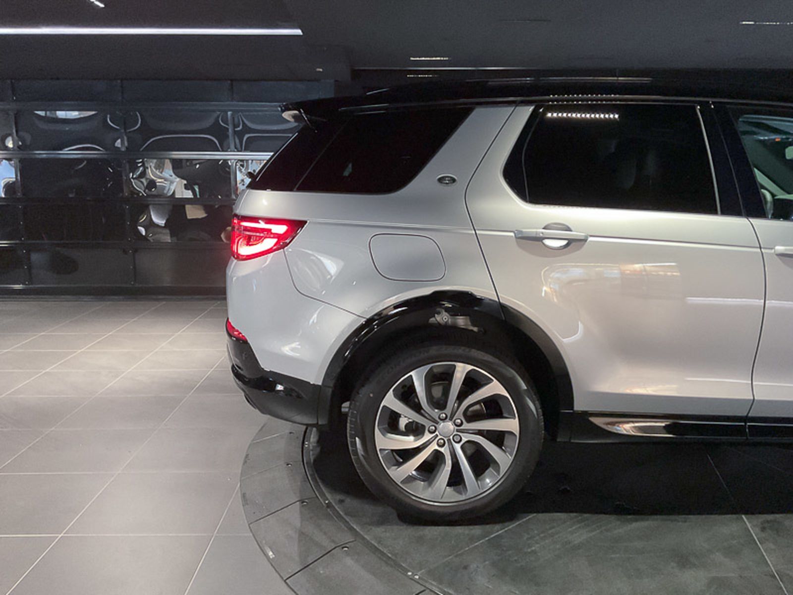 2024 Land Rover Discovery Sport Dynamic SE, Vancouver, Cash