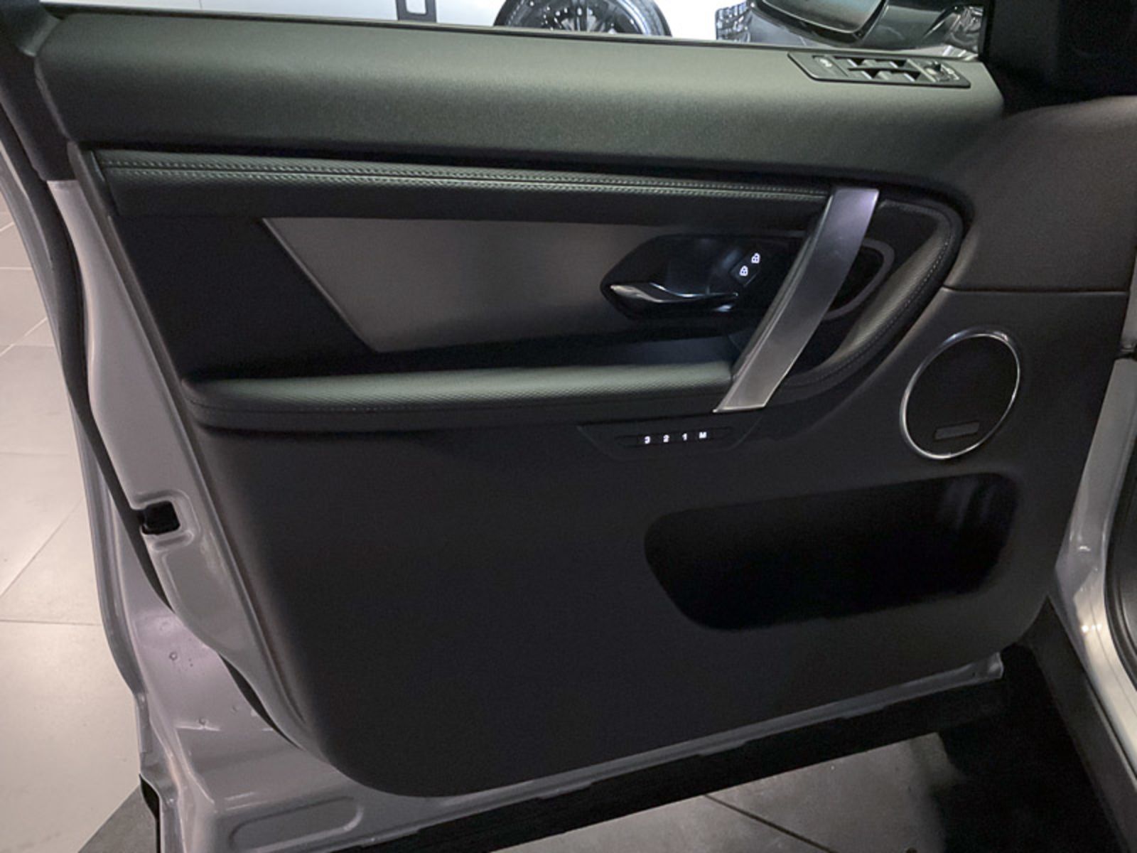2024 Land Rover Discovery Sport Dynamic SE, Vancouver, Cash
