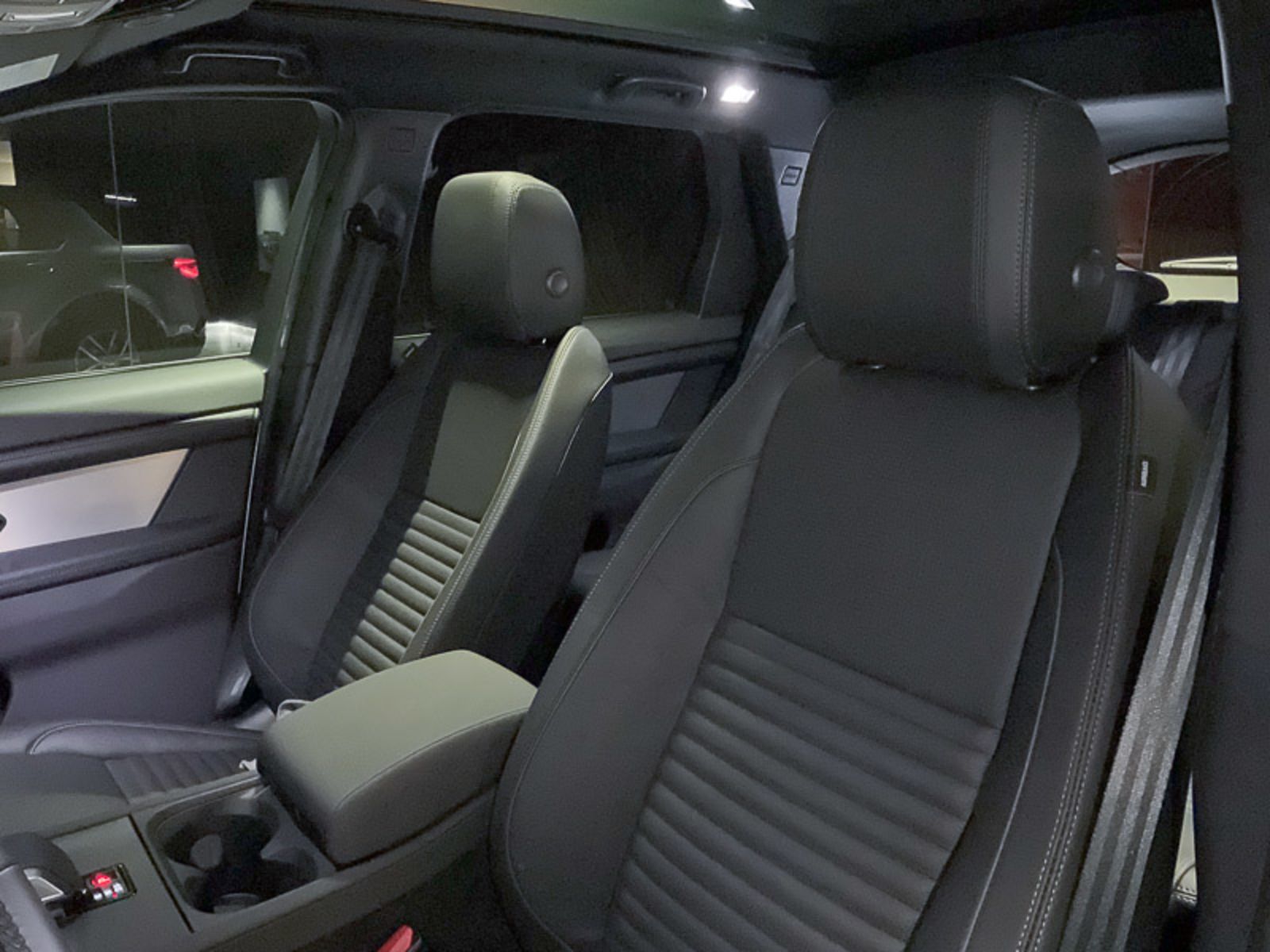 2024 Land Rover Discovery Sport Dynamic SE, Vancouver, Cash