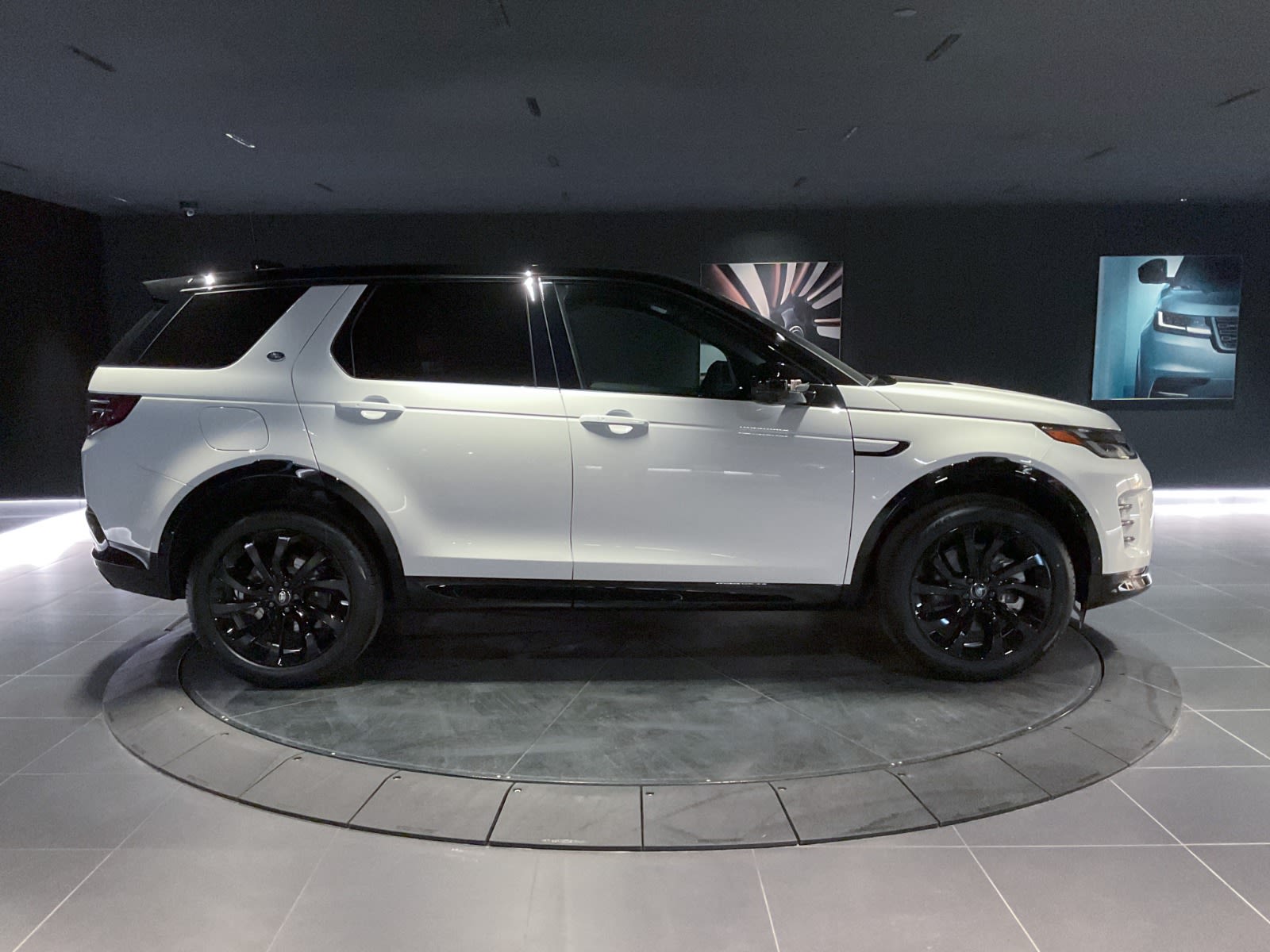 2025 Land Rover Discovery Sport Dynamic SE, Vancouver, Cash