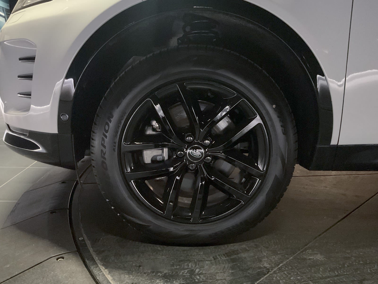 2025 Land Rover Discovery Sport Dynamic SE, Vancouver, Cash