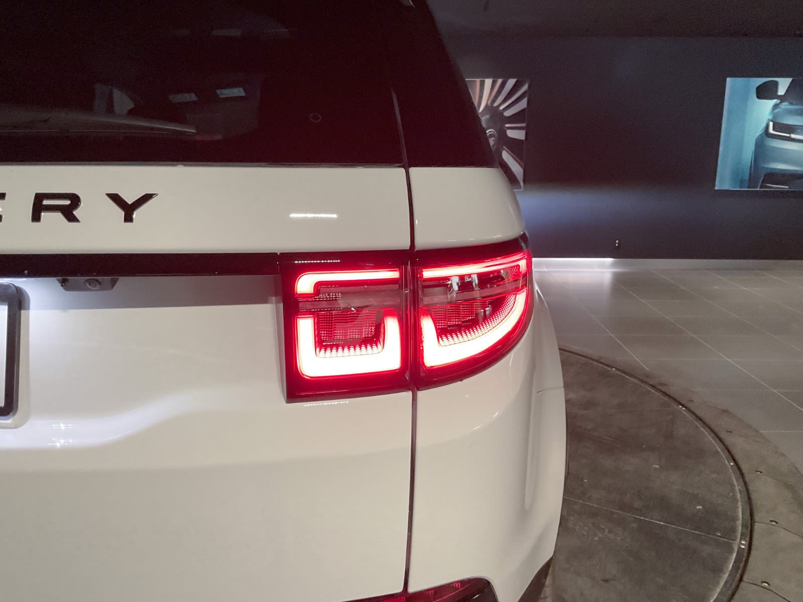 2025 Land Rover Discovery Sport Dynamic SE, Vancouver, Cash