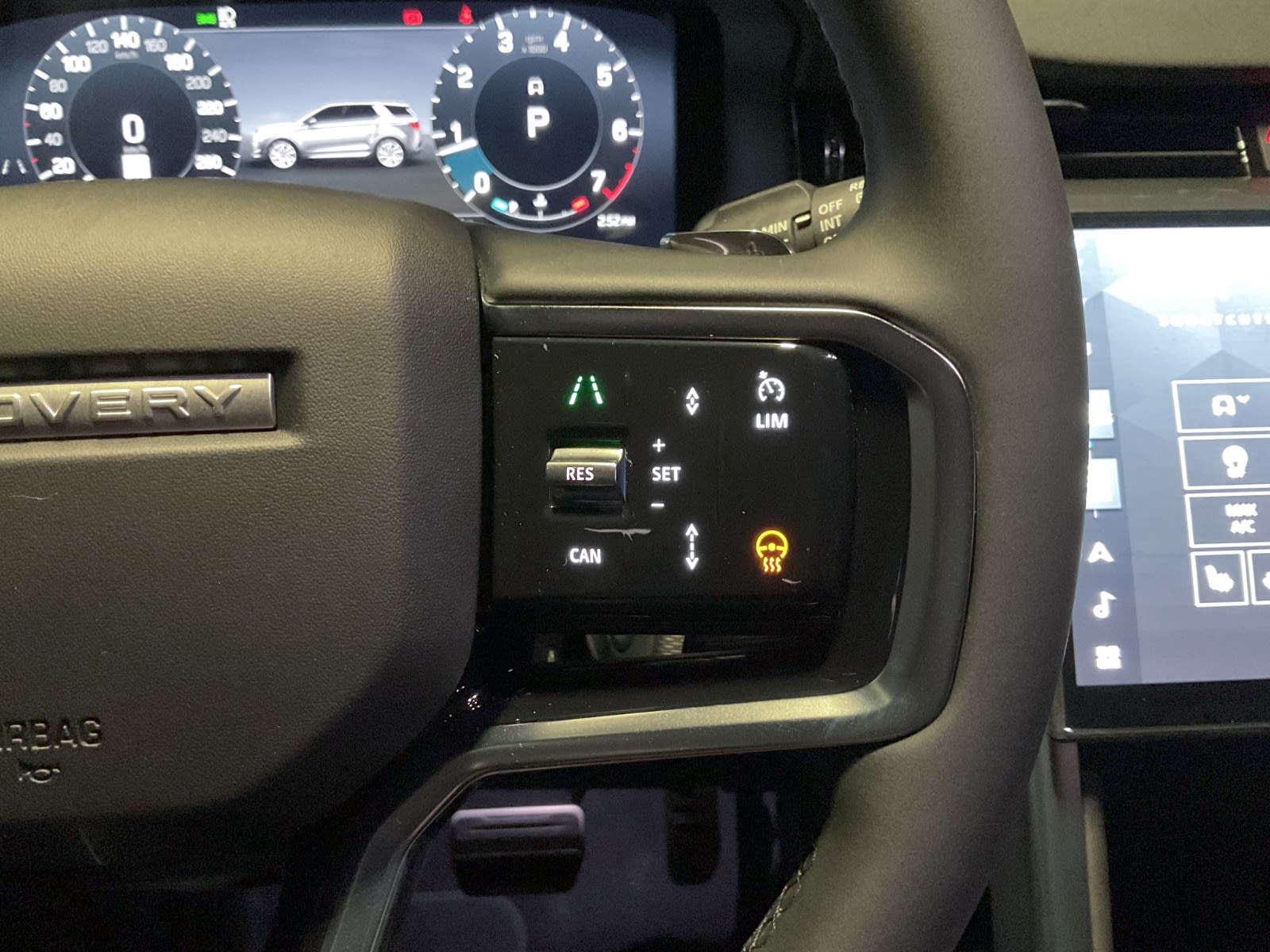 2025 Land Rover Discovery Sport Dynamic SE, Vancouver, Cash