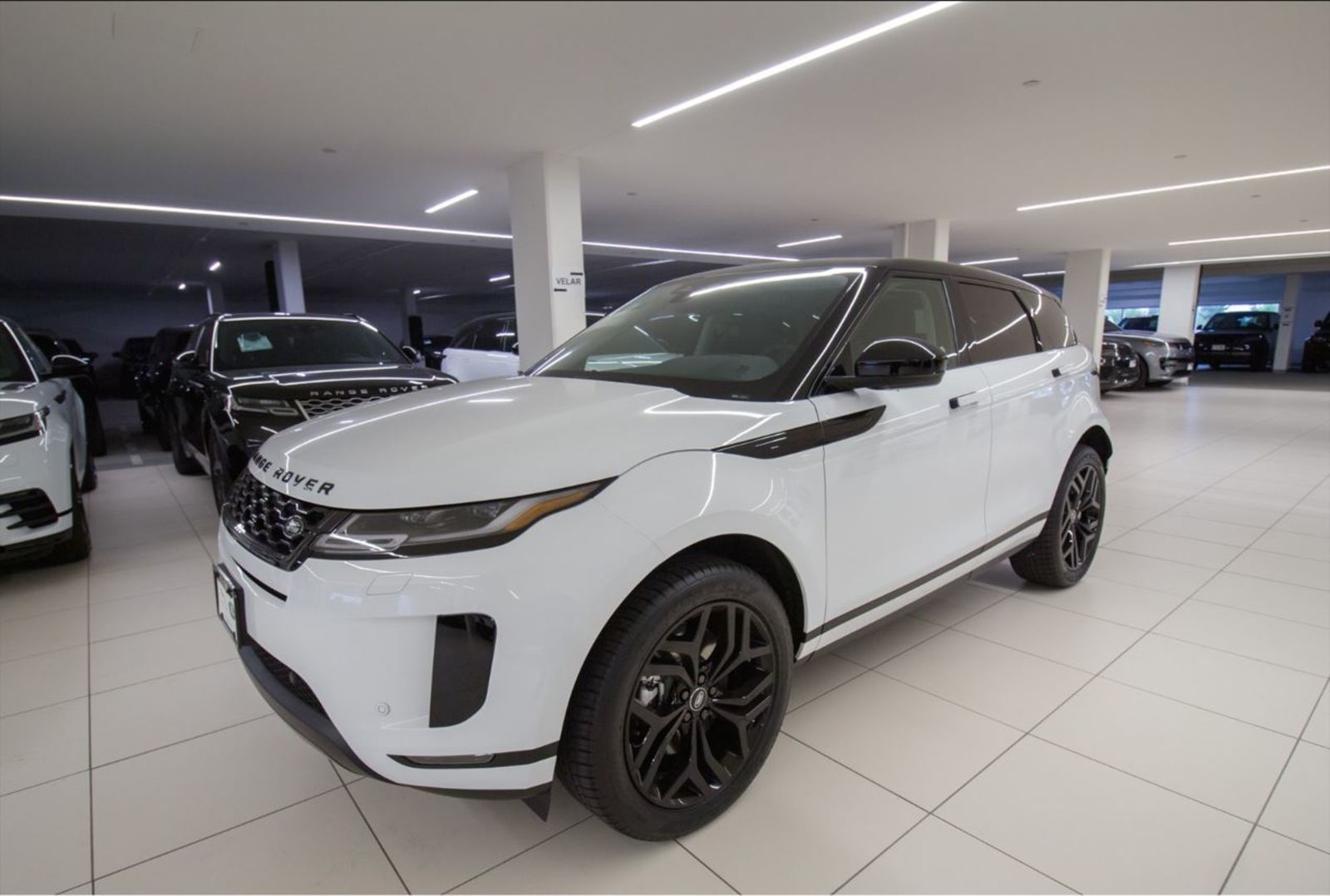 2023 Land Rover Range Rover Evoque SE, Vancouver, Cash