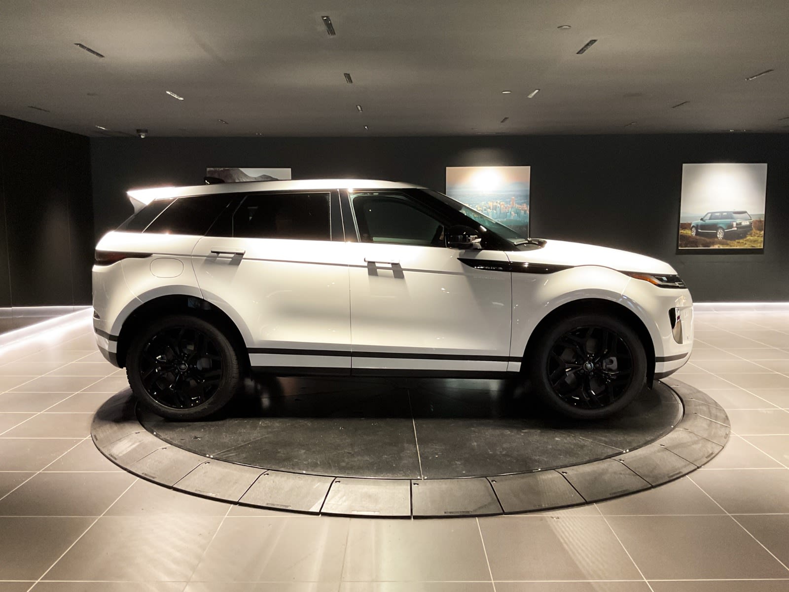 2023 Land Rover Range Rover Evoque SE, Vancouver, Cash