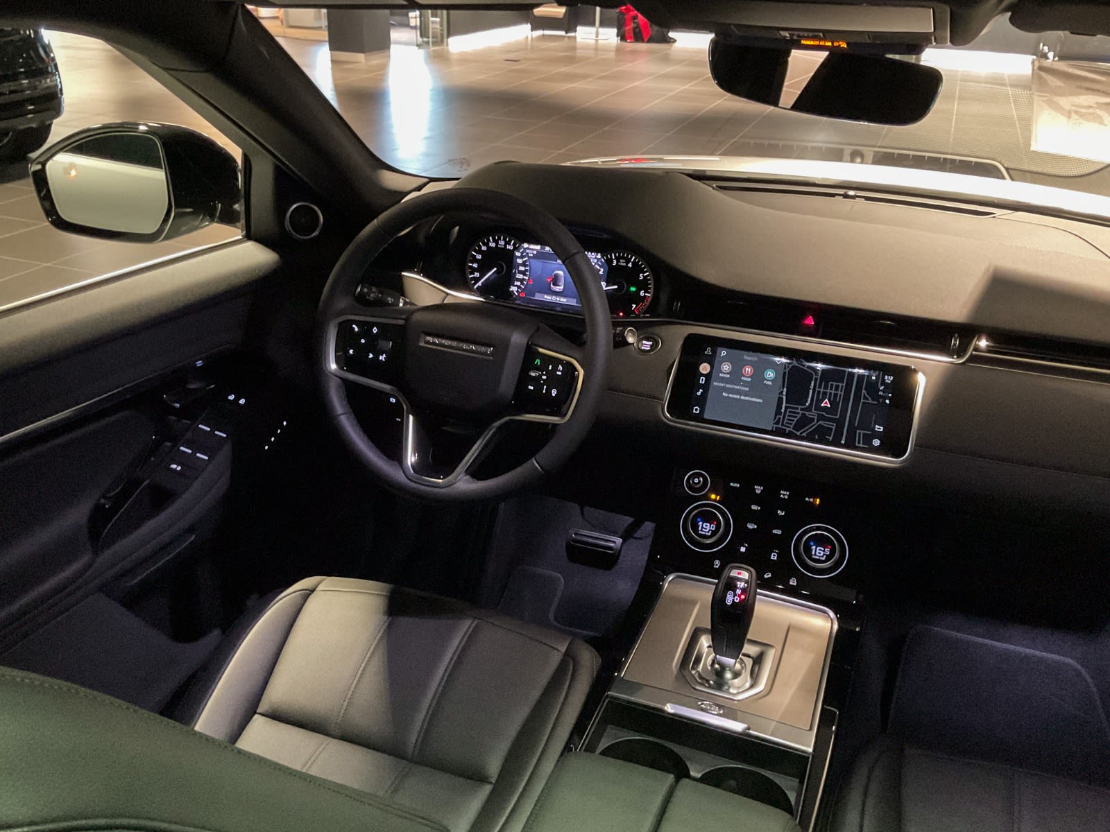 2023 Land Rover Range Rover Evoque SE, Vancouver, Cash