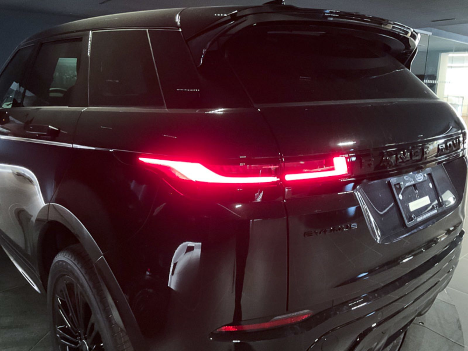 2024 Land Rover Range Rover Evoque Dynamic SE, Vancouver, Cash