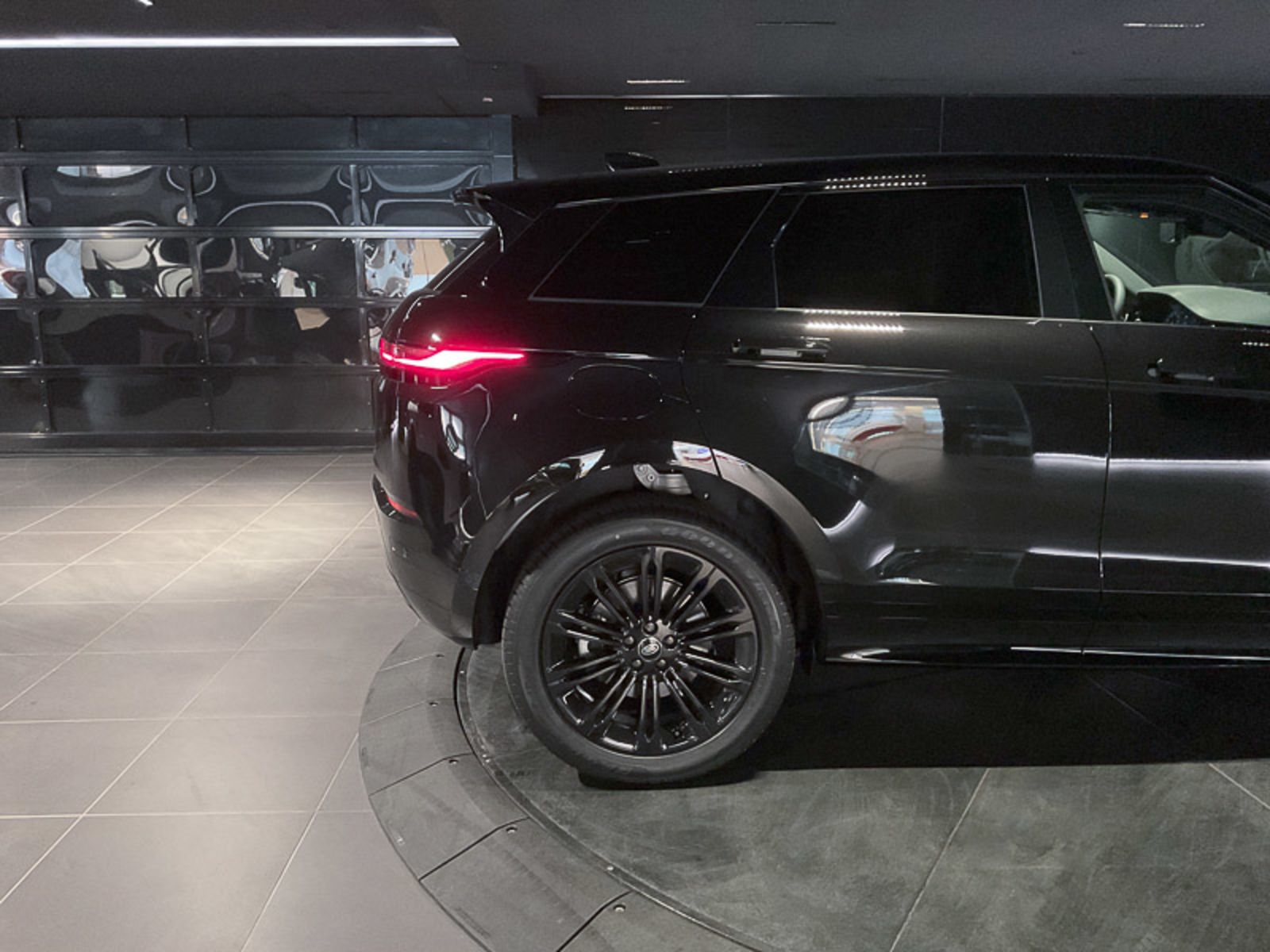 2024 Land Rover Range Rover Evoque Dynamic SE, Vancouver, Cash
