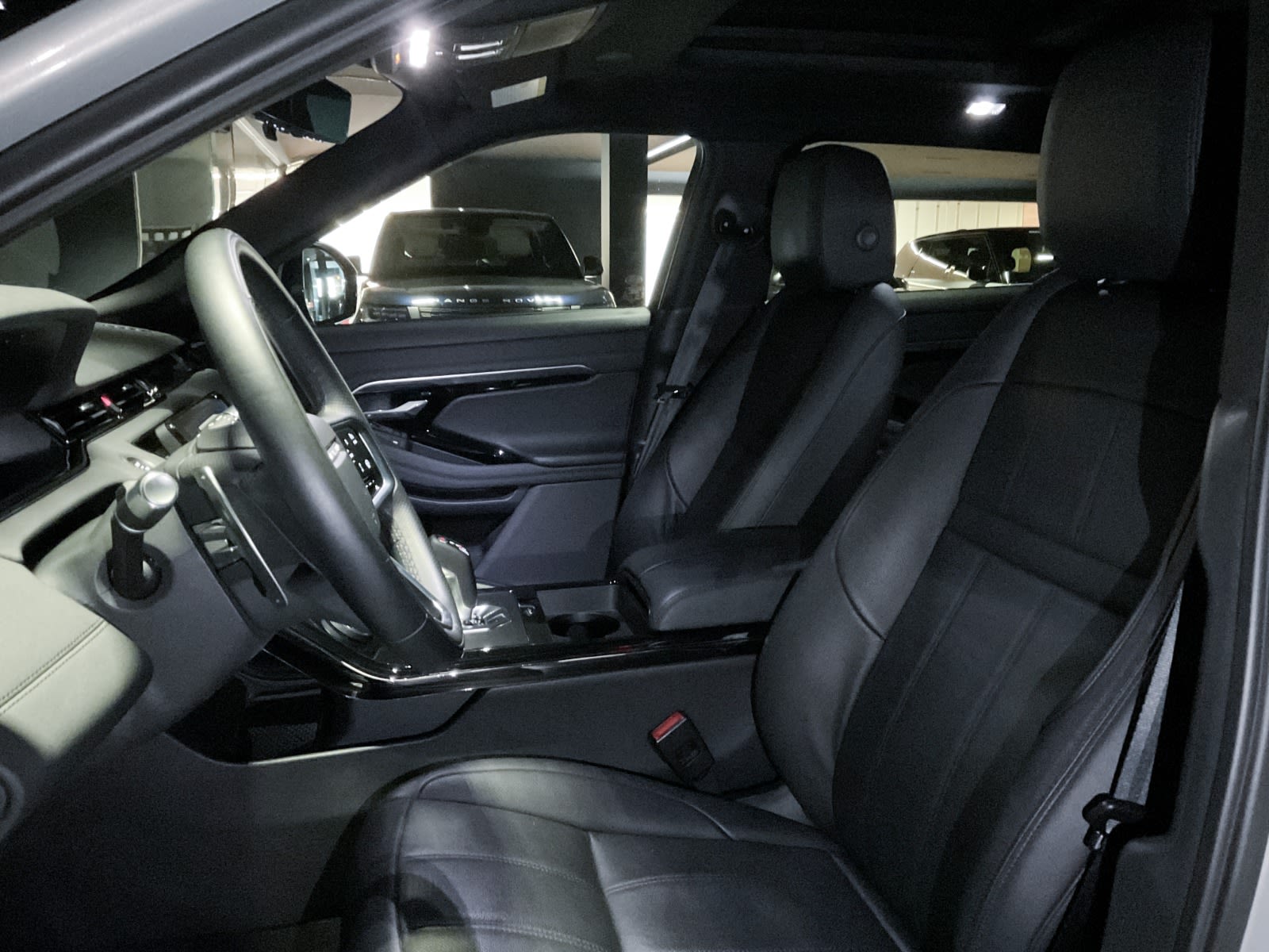2022 Land Rover Range Rover Evoque R-Dynamic SE, Vancouver, Cash