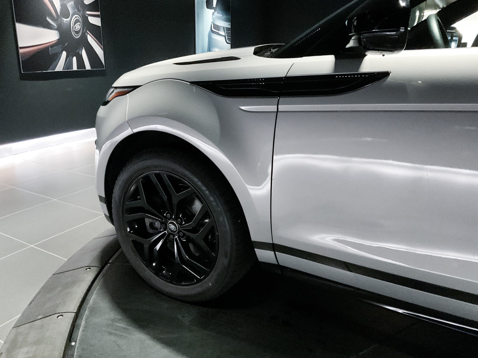 2022 Land Rover Range Rover Evoque R-Dynamic SE, Vancouver, Cash
