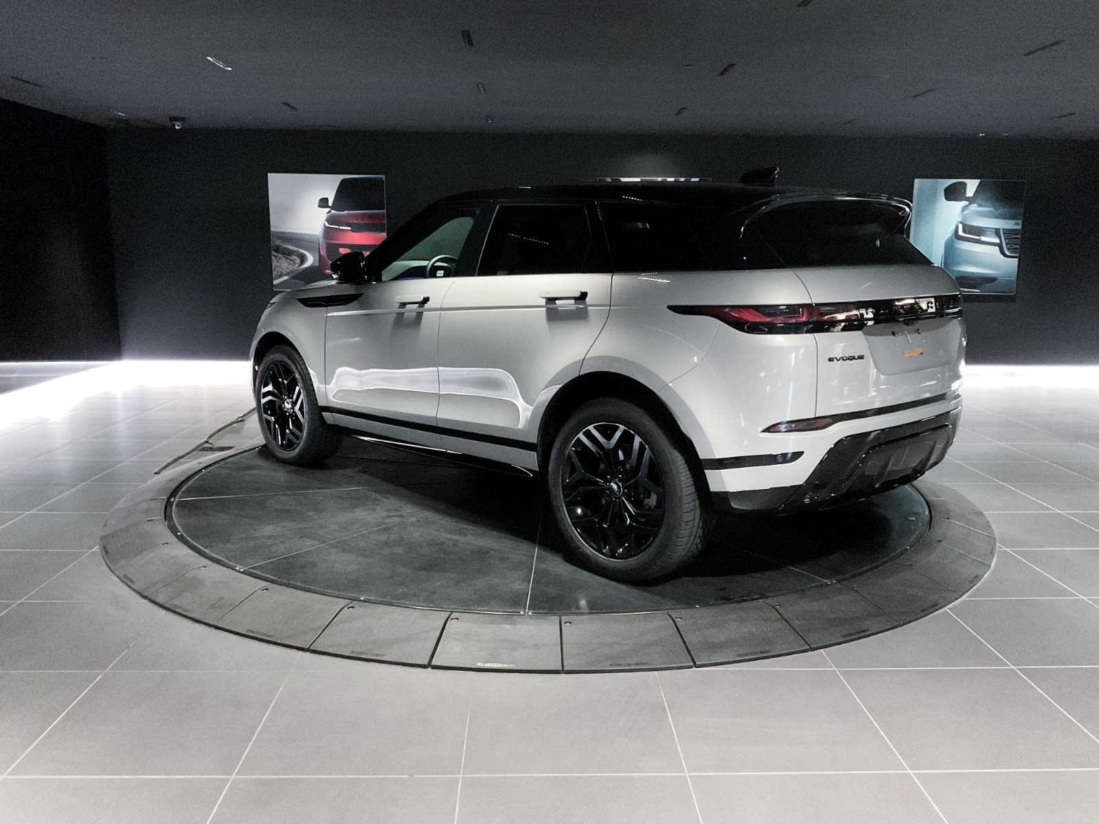 2022 Land Rover Range Rover Evoque R-Dynamic SE, Vancouver, Cash