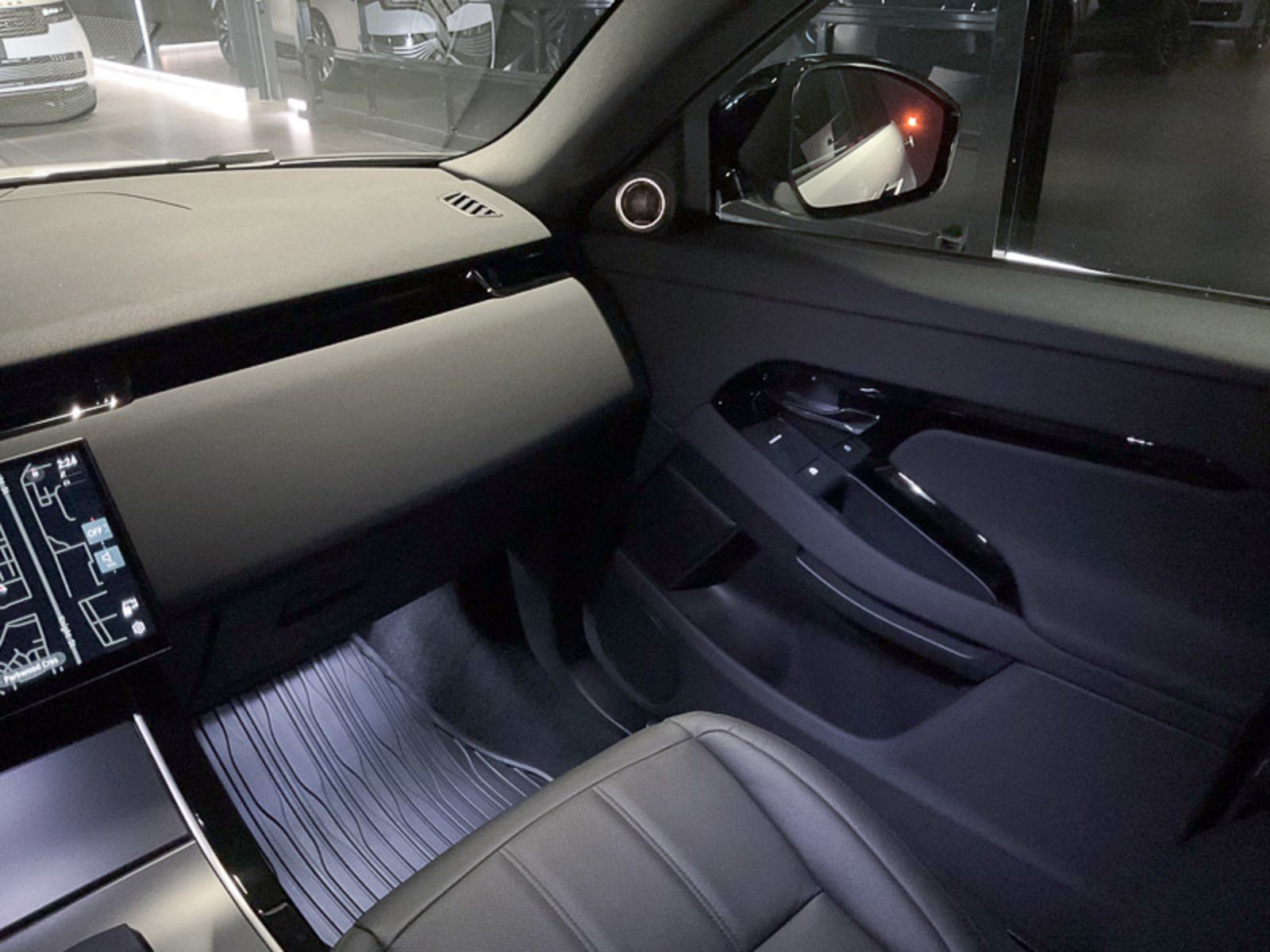 2024 Land Rover Range Rover Evoque Dynamic SE, Vancouver, Cash