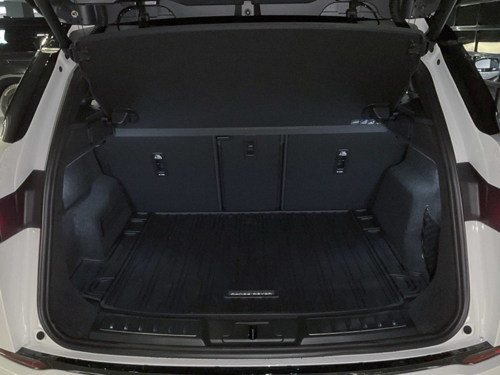 2024 Land Rover Range Rover Evoque Dynamic SE, Vancouver, Cash