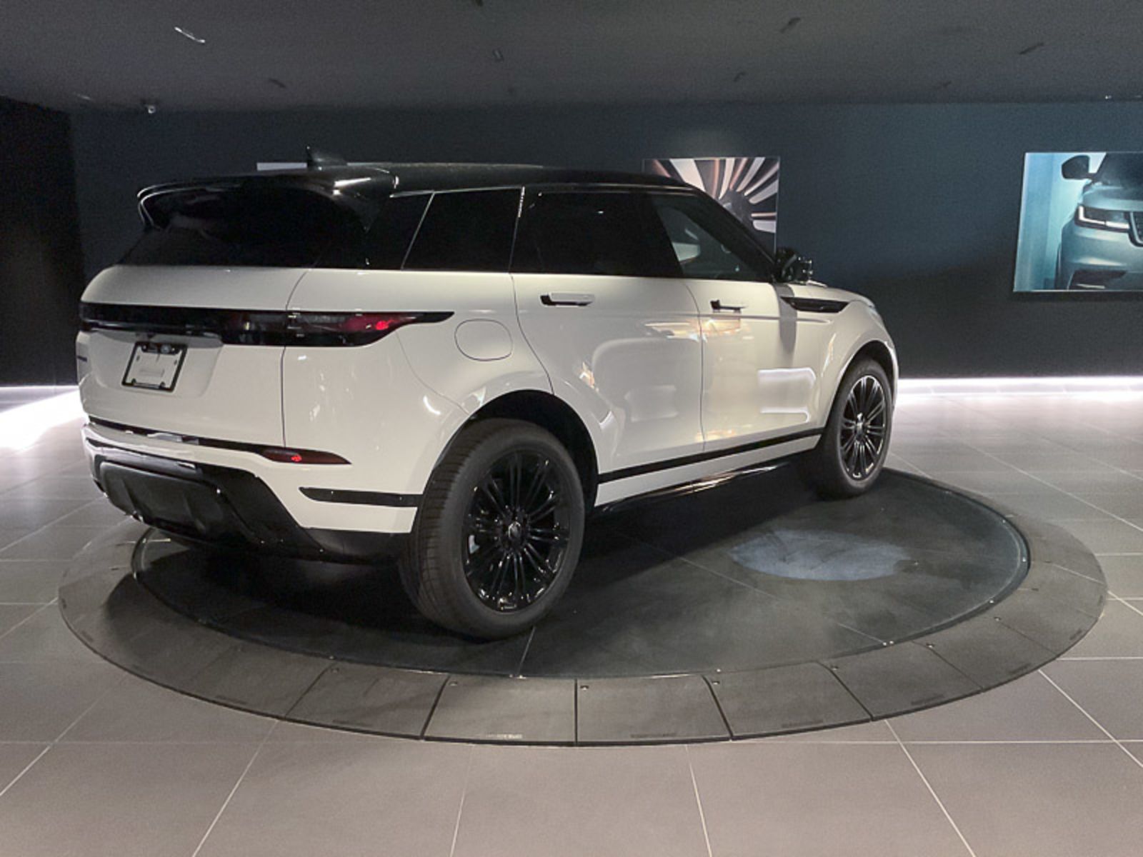 2024 Land Rover Range Rover Evoque Dynamic SE, Vancouver, Cash