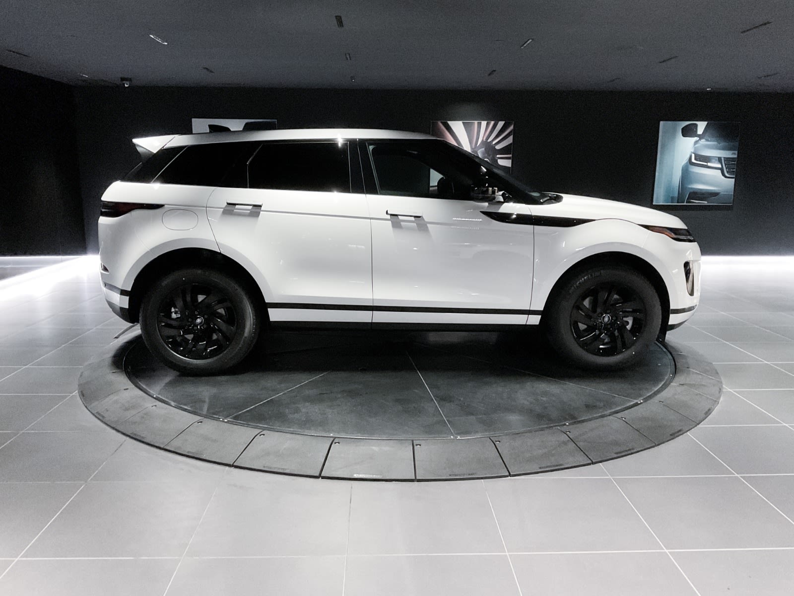2024 Land Rover Range Rover Evoque S, Vancouver, Cash