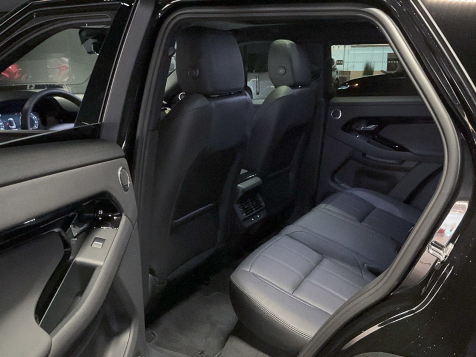 2024 Land Rover Range Rover Evoque S, Vancouver, Cash