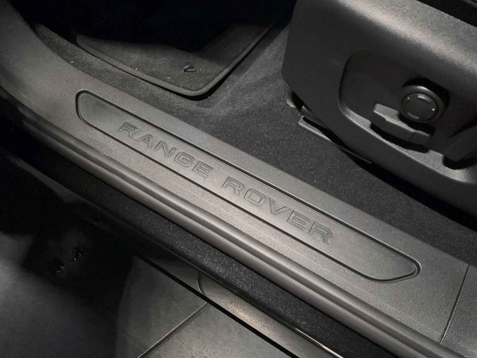 2024 Land Rover Range Rover Evoque S, Vancouver, Cash