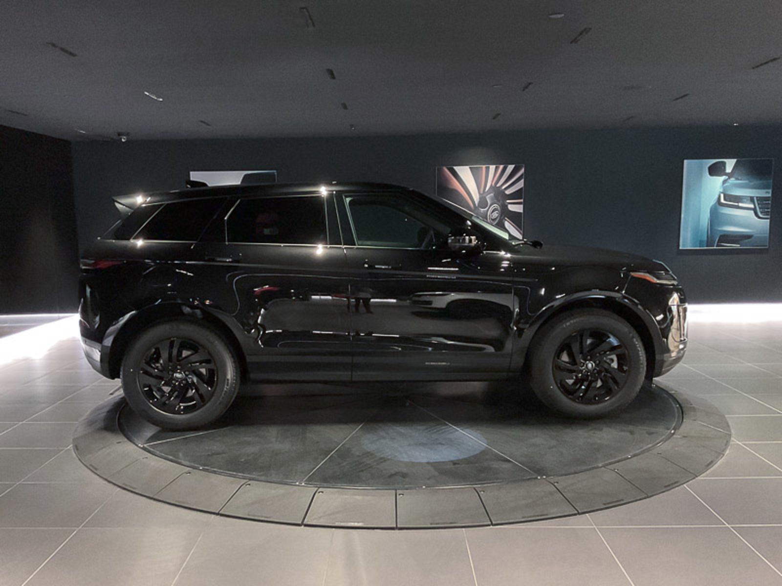 2024 Land Rover Range Rover Evoque S, Vancouver, Cash