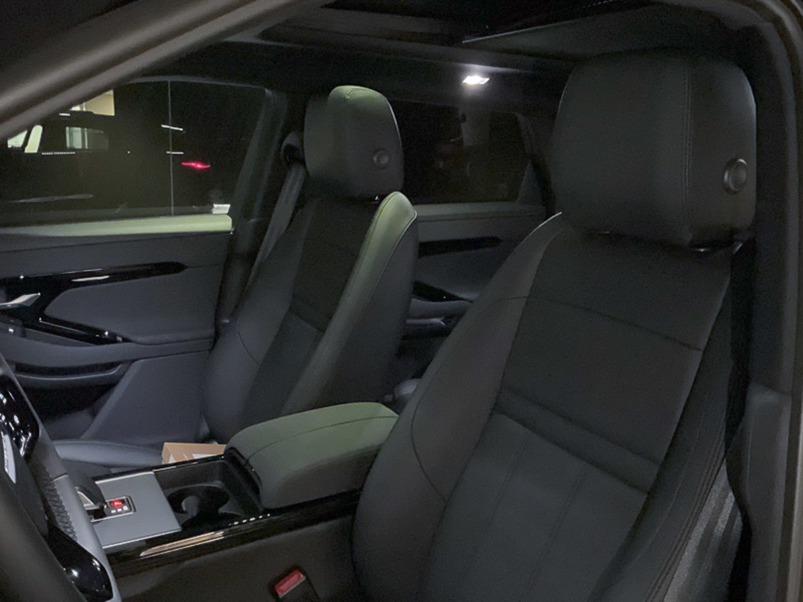 2024 Land Rover Range Rover Evoque S, Vancouver, Cash