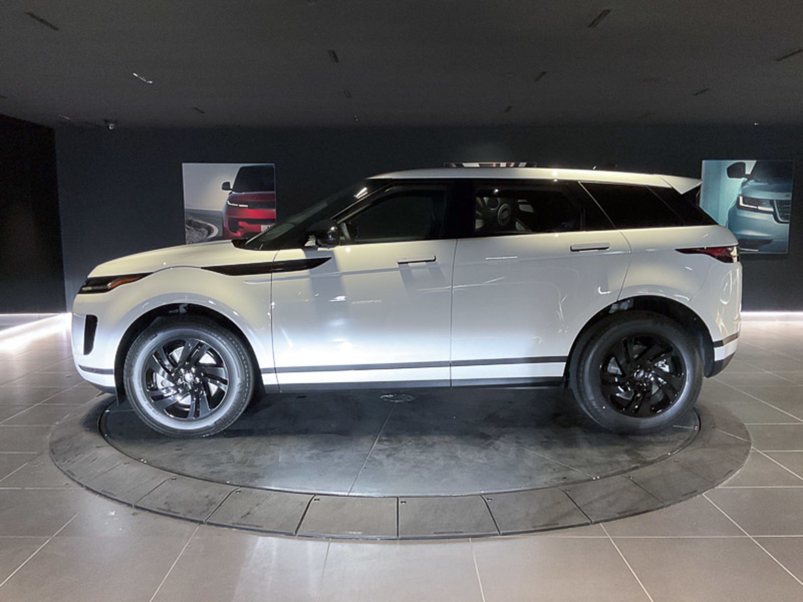 2024 Land Rover Range Rover Evoque S, Vancouver, Cash
