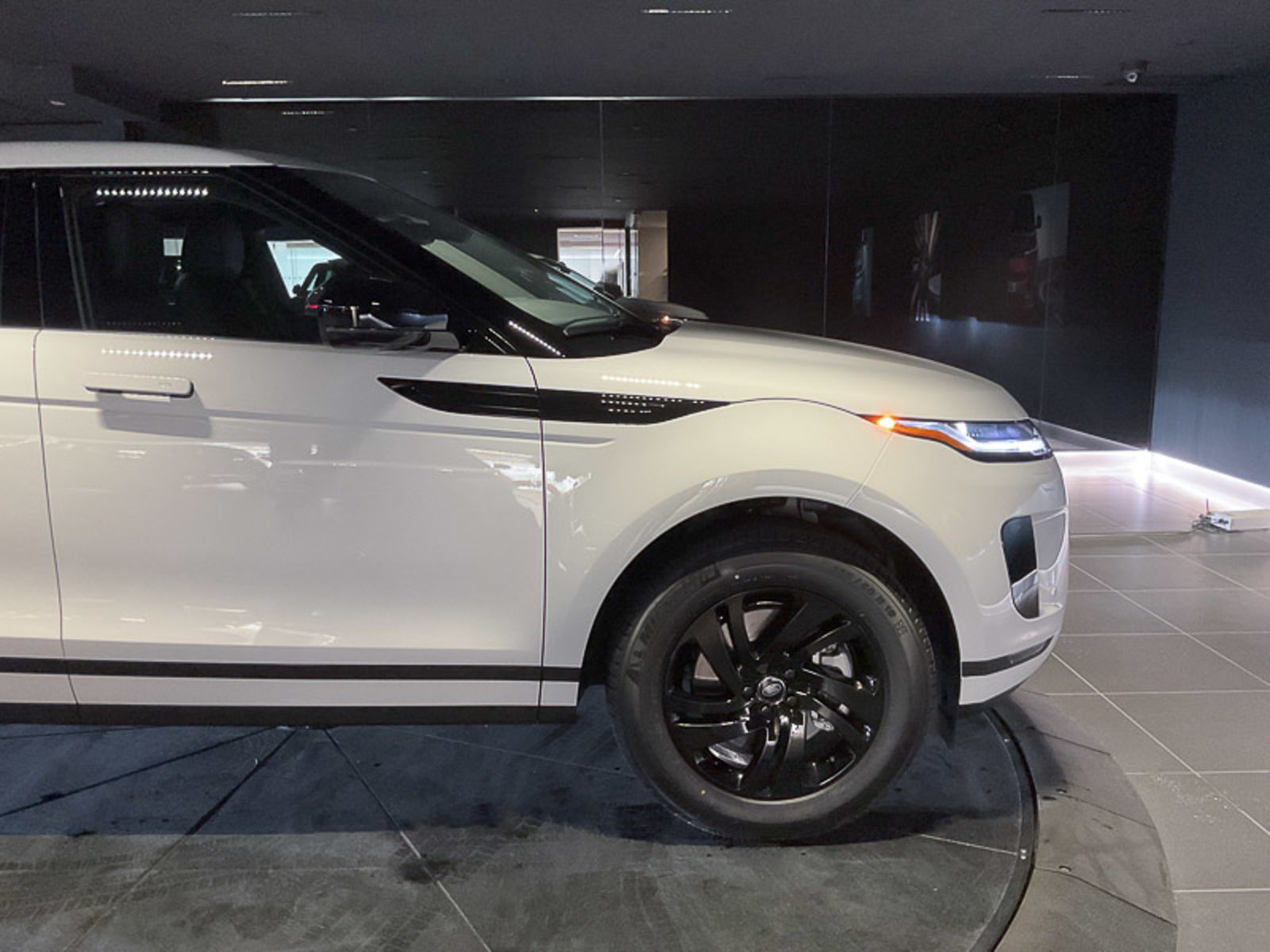 2024 Land Rover Range Rover Evoque S, Vancouver, Cash