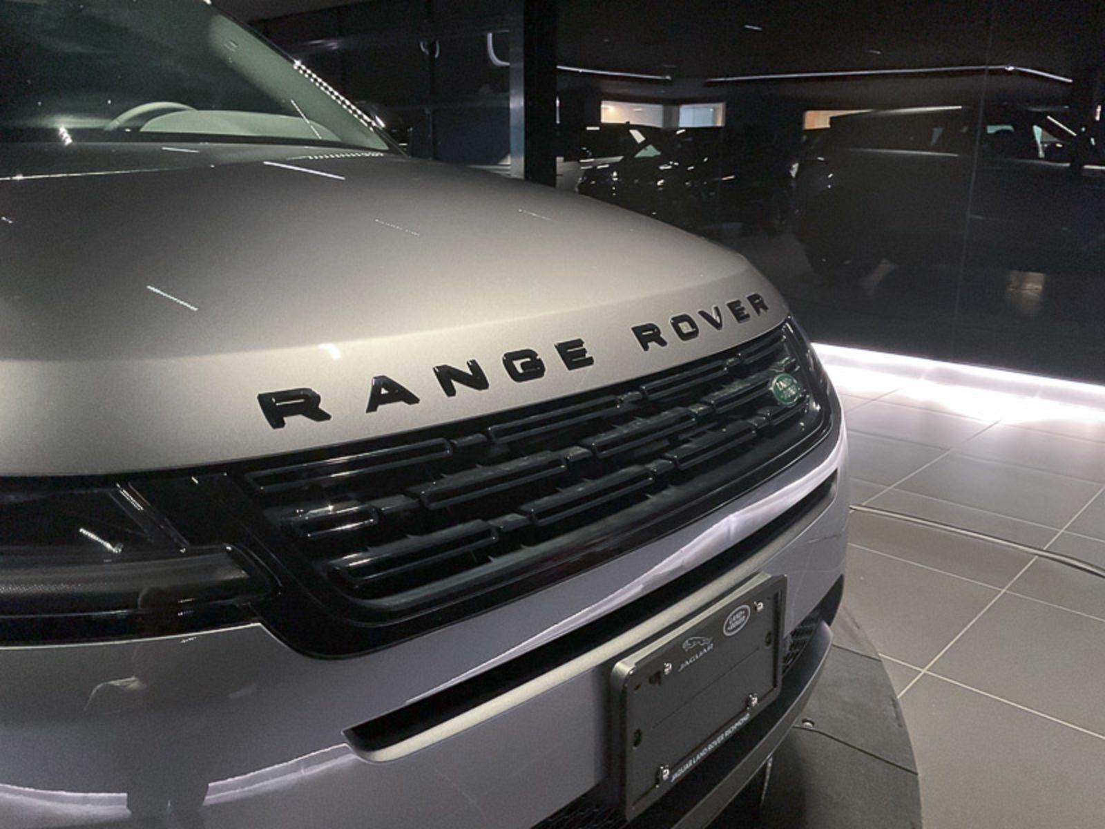 2024 Land Rover Range Rover Evoque S, Vancouver, Cash